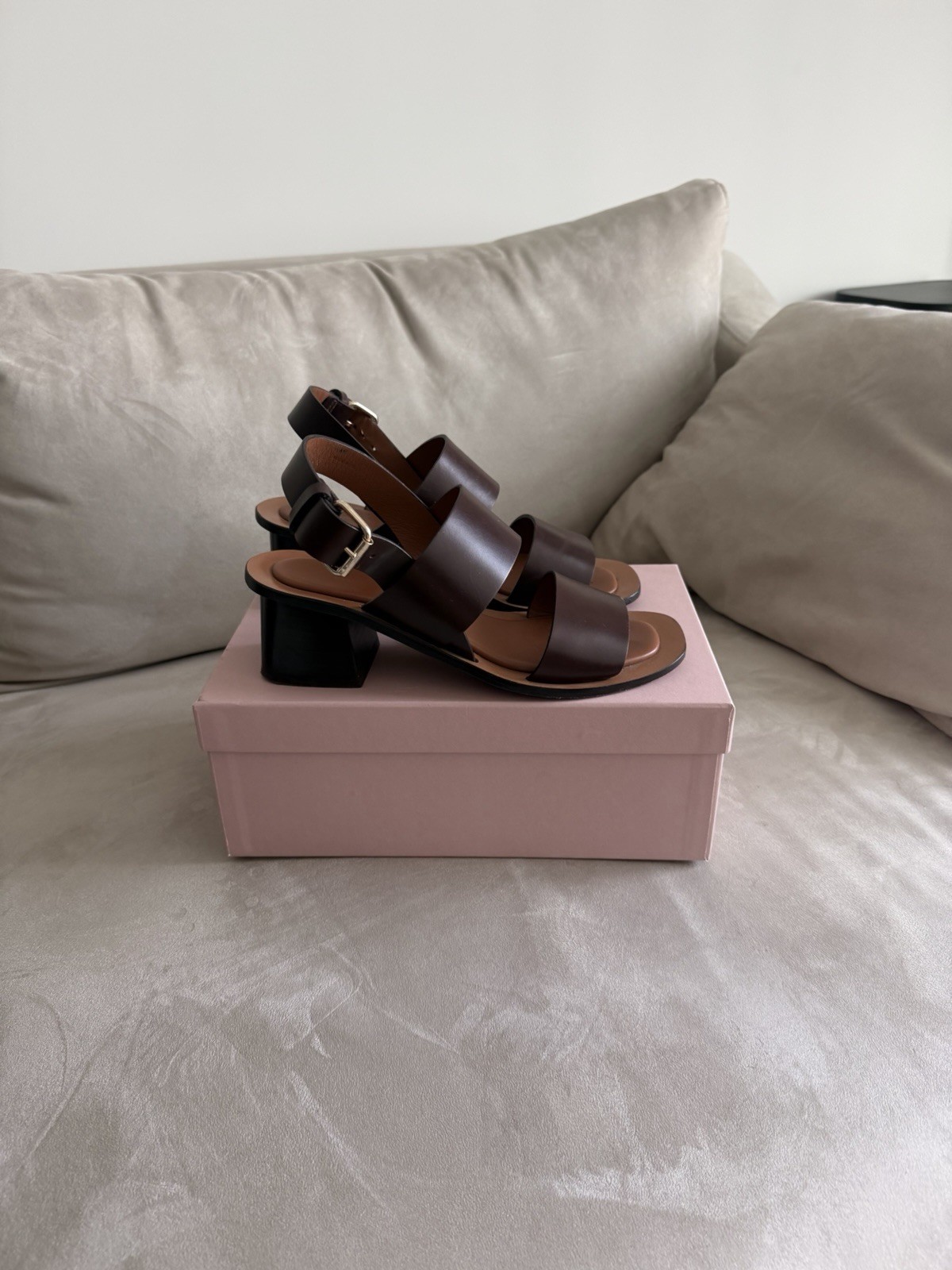 MANSUR GAVRIEL Women’s Chocolate Calf Leather Strappy Block Sandals 8