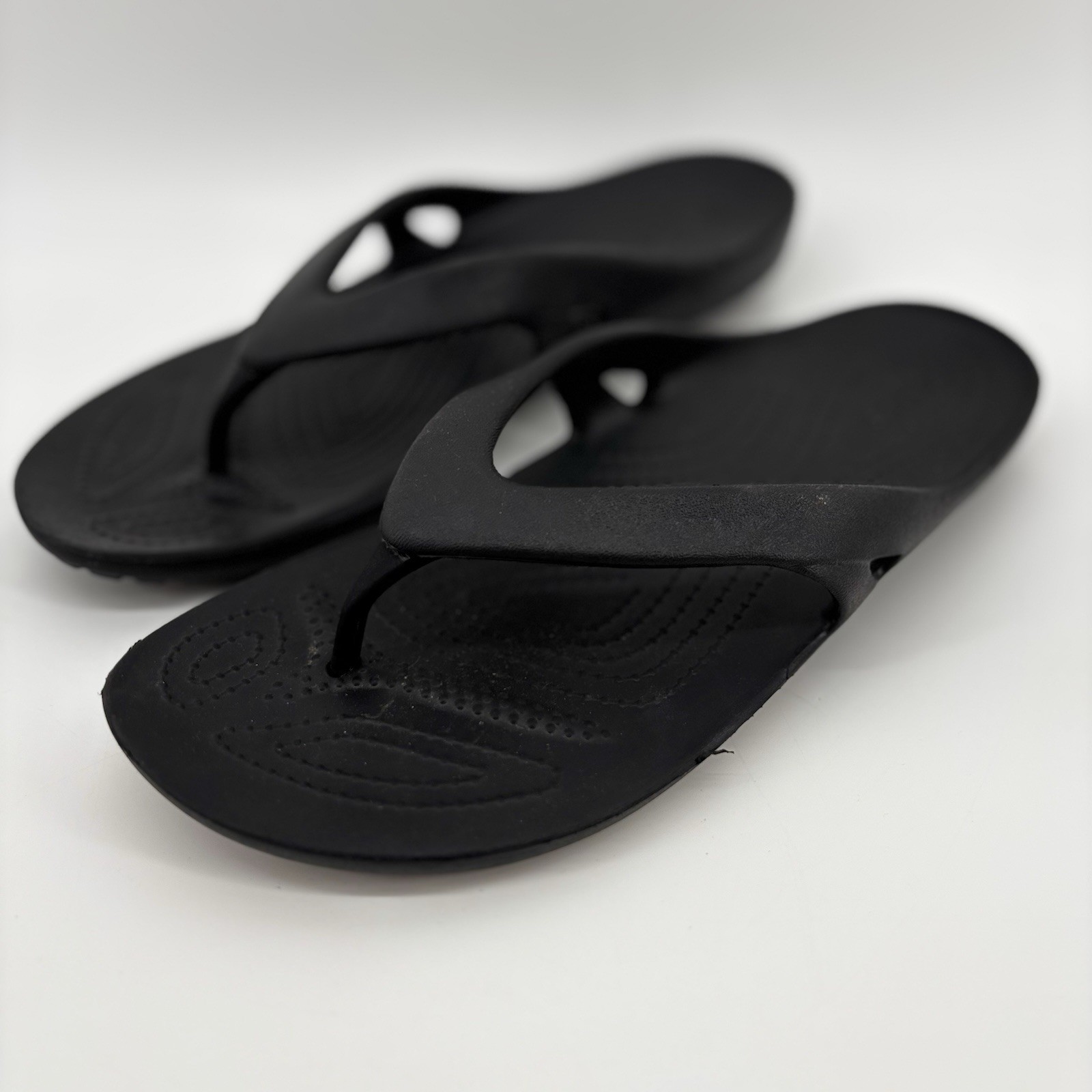 Crocs Women’s Size 10 Black Kadee II Flip Flop Sandals Light Weight