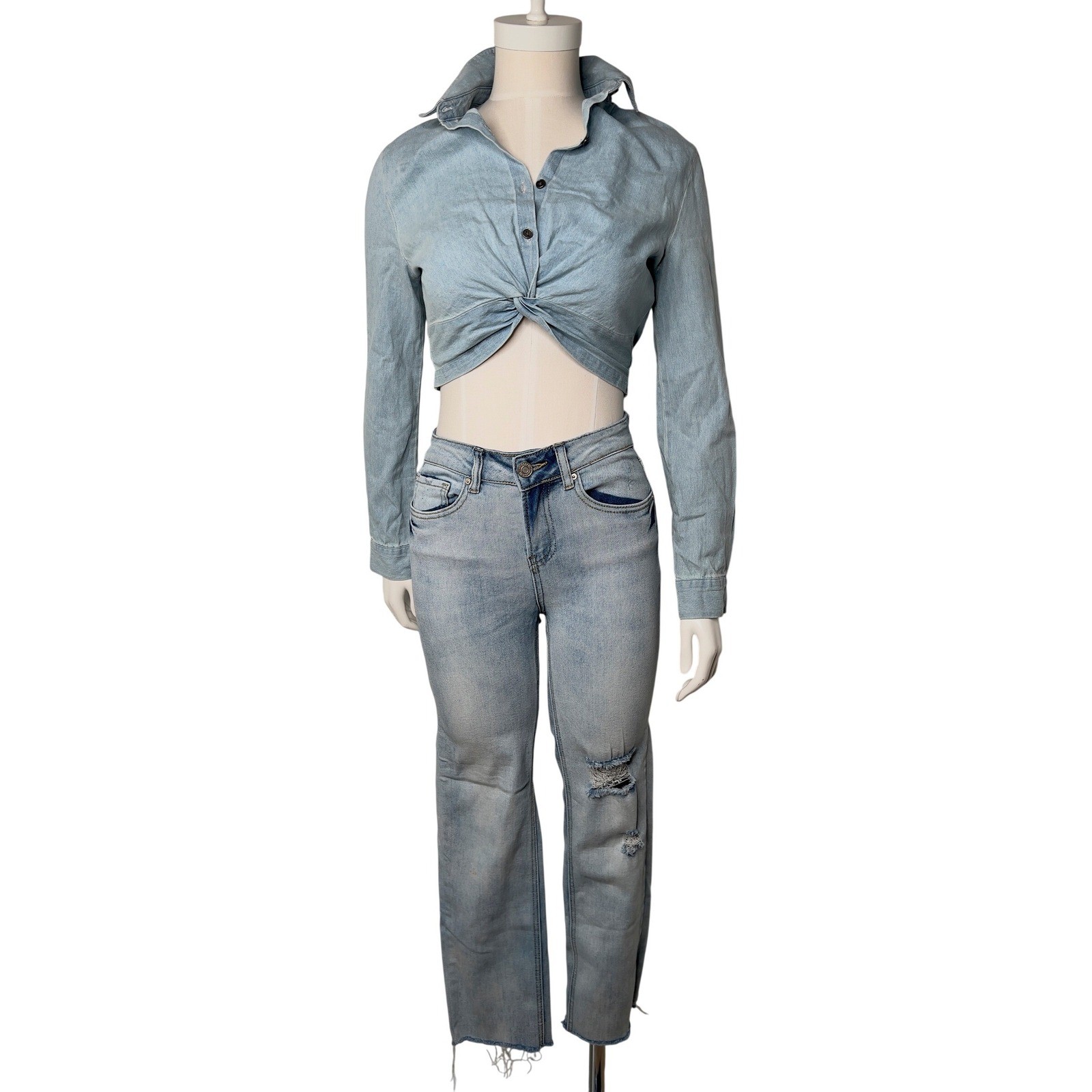 Indigo Rein Womens Distressed Light Wash Straight Leg Jeans Raw Hem Size 3 25×26
