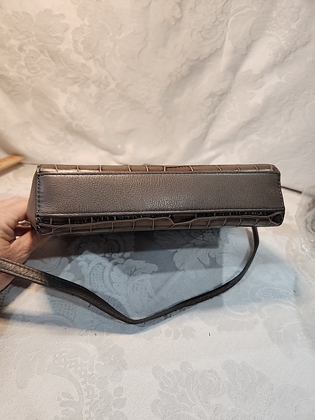 VTG-Brighton Crocodile Print Leather Purse-Has LG Pocket In Front & Back 9 x 7”h