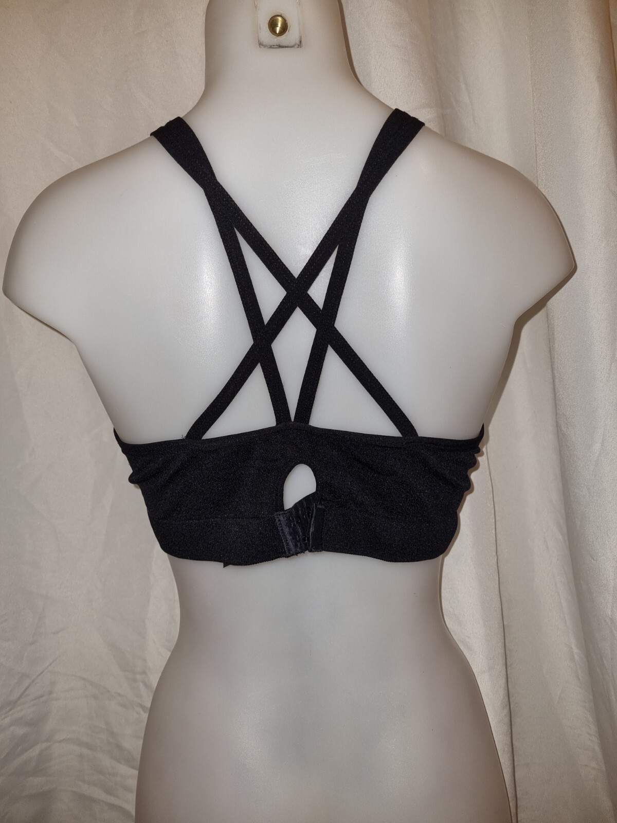 Gorgeous Black WORK OUT wirefree sports gym exercise Stretch Bra Size XL