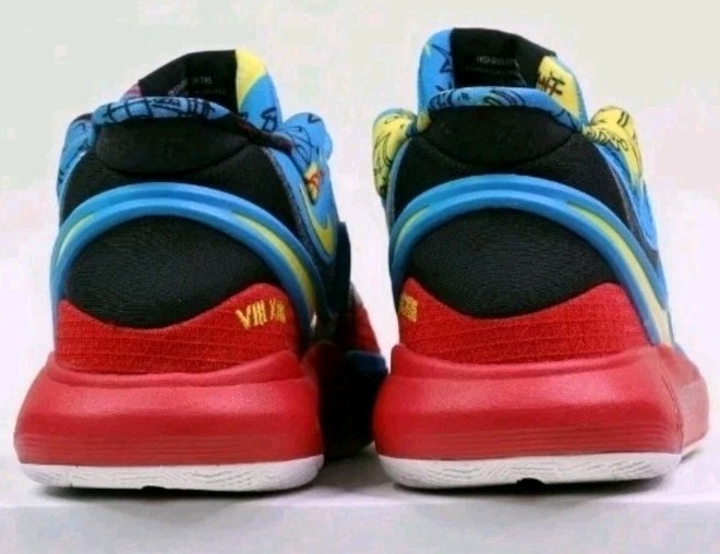 ✅️🏀Nike Kyrie 8 GO SE Blue Red Athletic Shoes Childrens Size 13c (DQ8080-012)