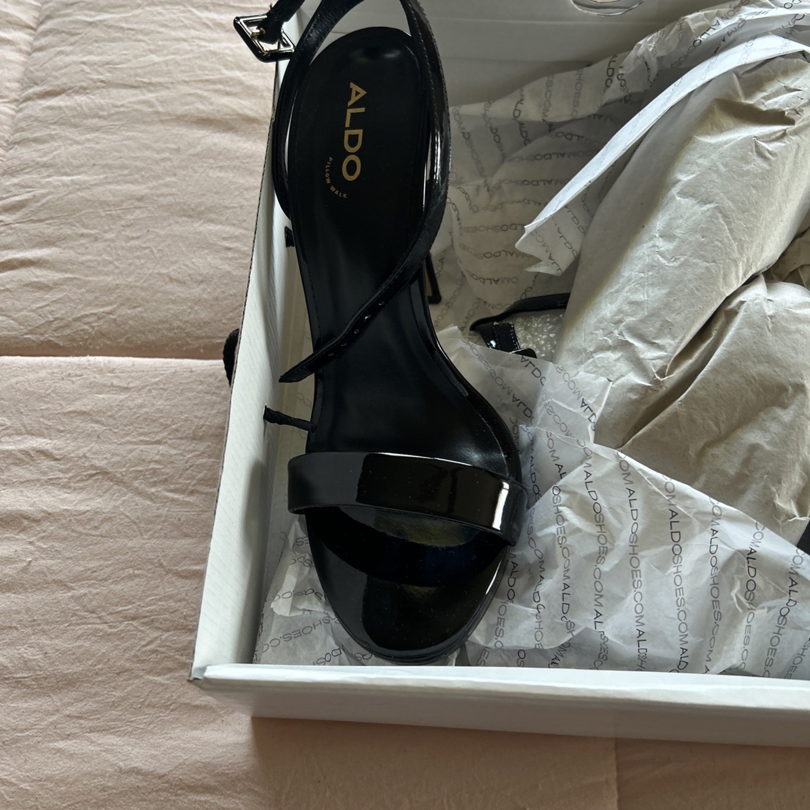 Woman’s Dress Shoes High Heels