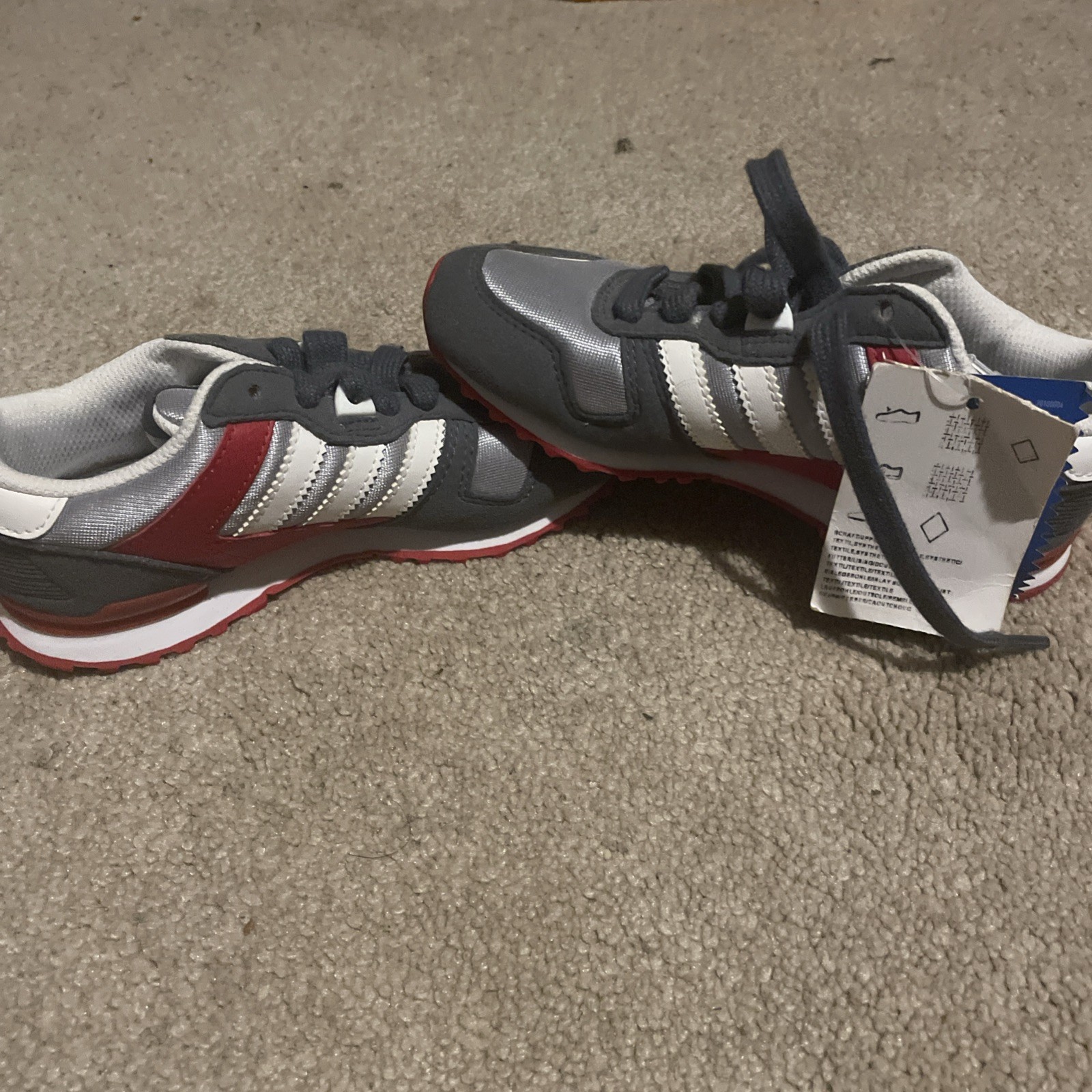 adidas originals ZX 700 HD ‘Grey White Red’ kids shoes