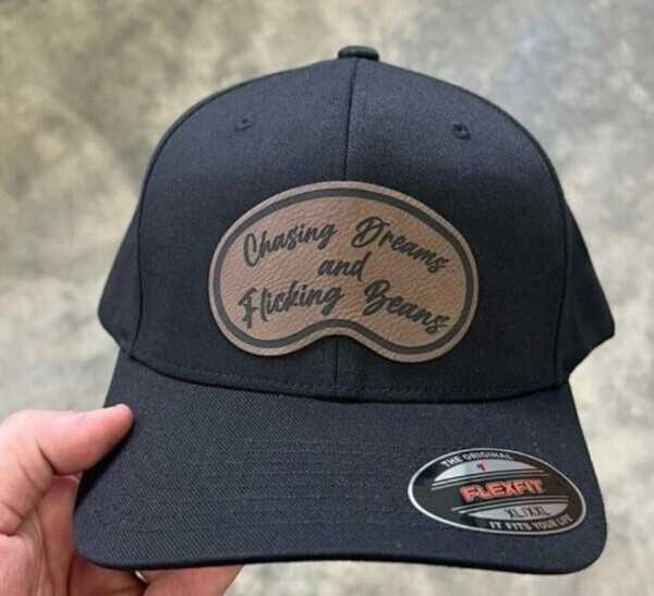 Chasing Dreams And Flicking Beans Hat FlexFit Black XL/XXL