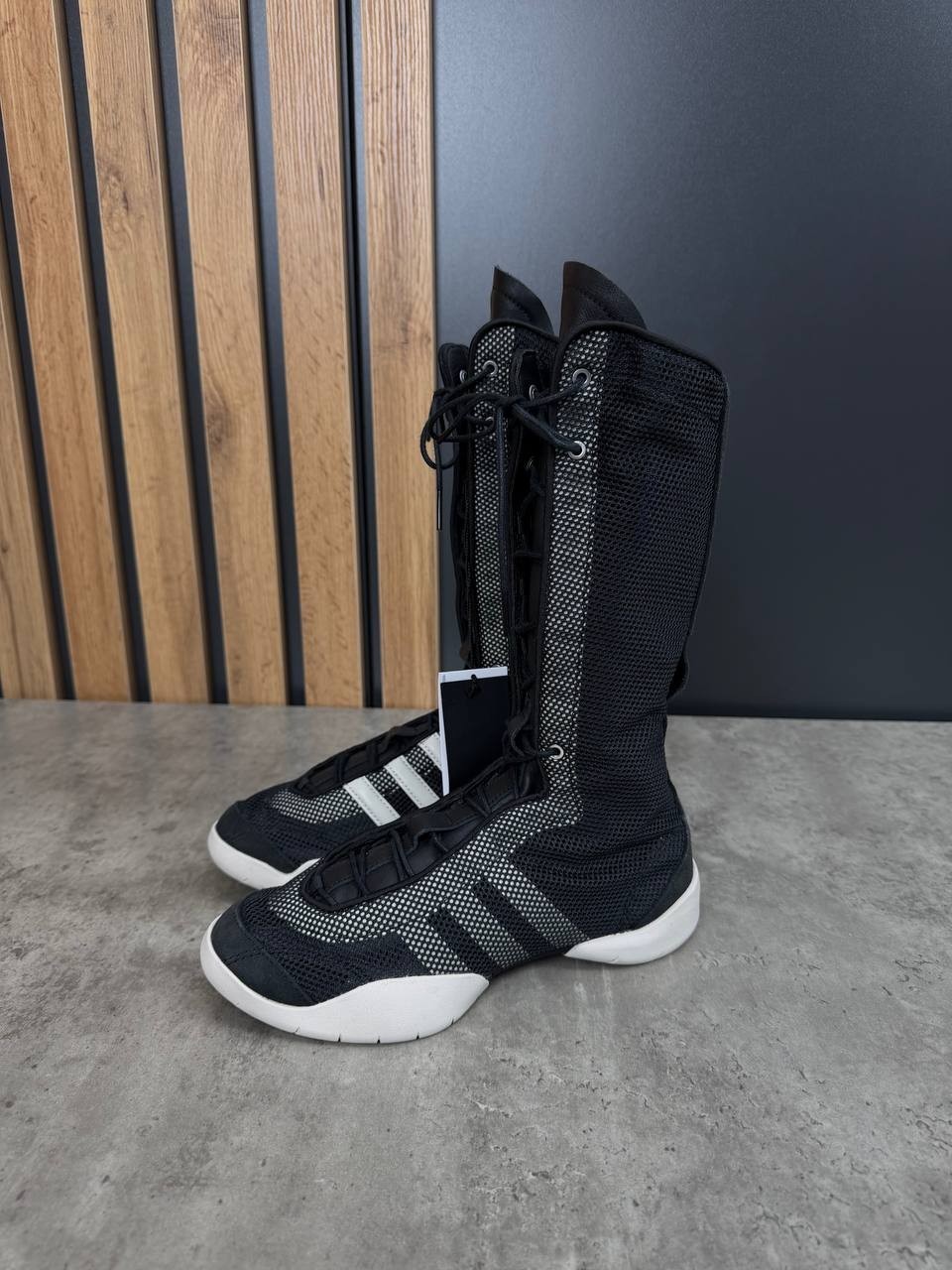 Adidas Y-3 Regu Boot Black/Talc Size 37 1/3