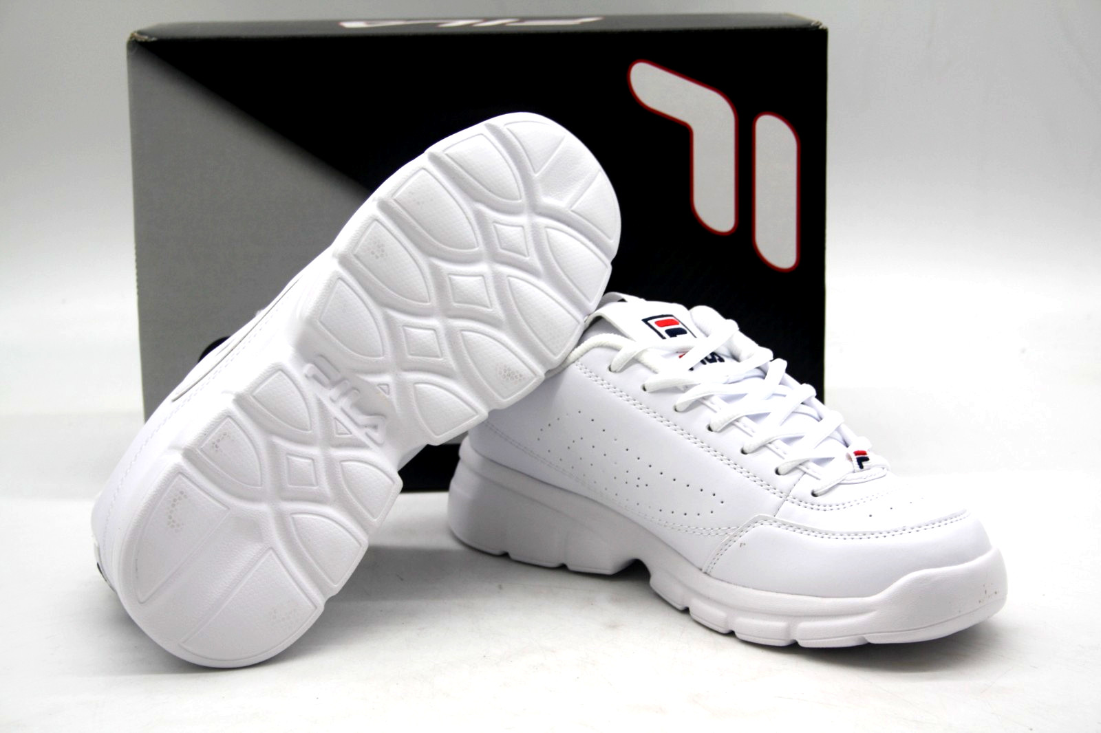 FILA DISRUPTOR SE 1SX60022-166 ATHLETIC ULTRA LIGHT CASUAL SHOE WHITE/NAVY/RED