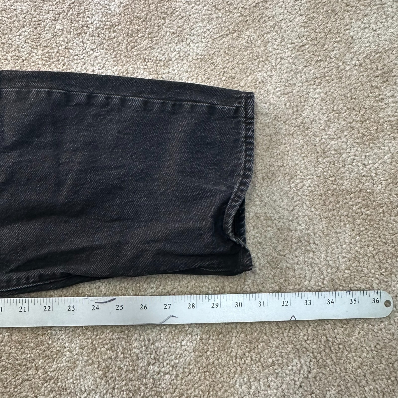 Levi’s premium 568 Loose Straight Jean’s Men’s 36×32 Pants Black Denim Baggy