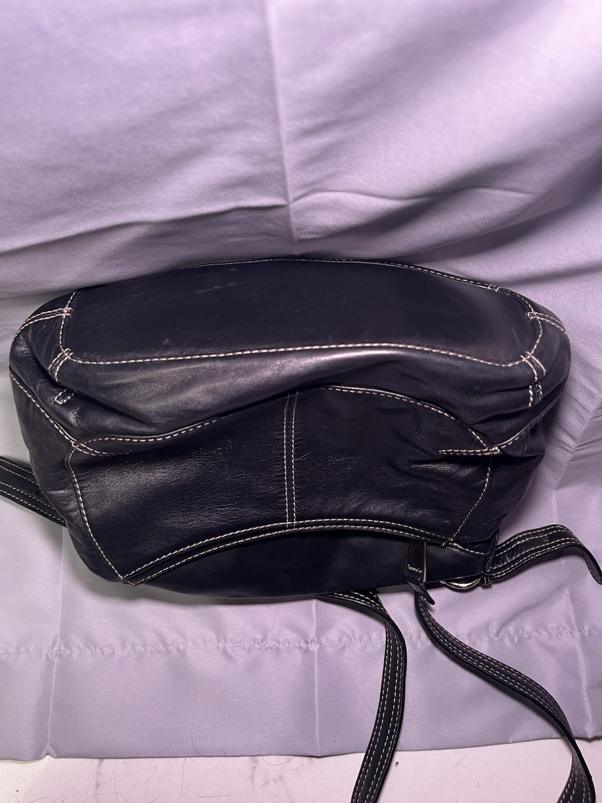 Women’s Black Shoulder Bag Zip & Magnetic Closure Lined Inner Pockets Silver