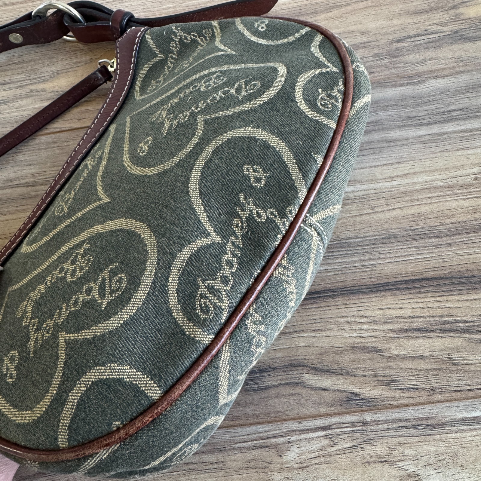 Vintage Y2K Dooney & Bourke Small Shoulder Bag Hearts All Over Print Logo Purse