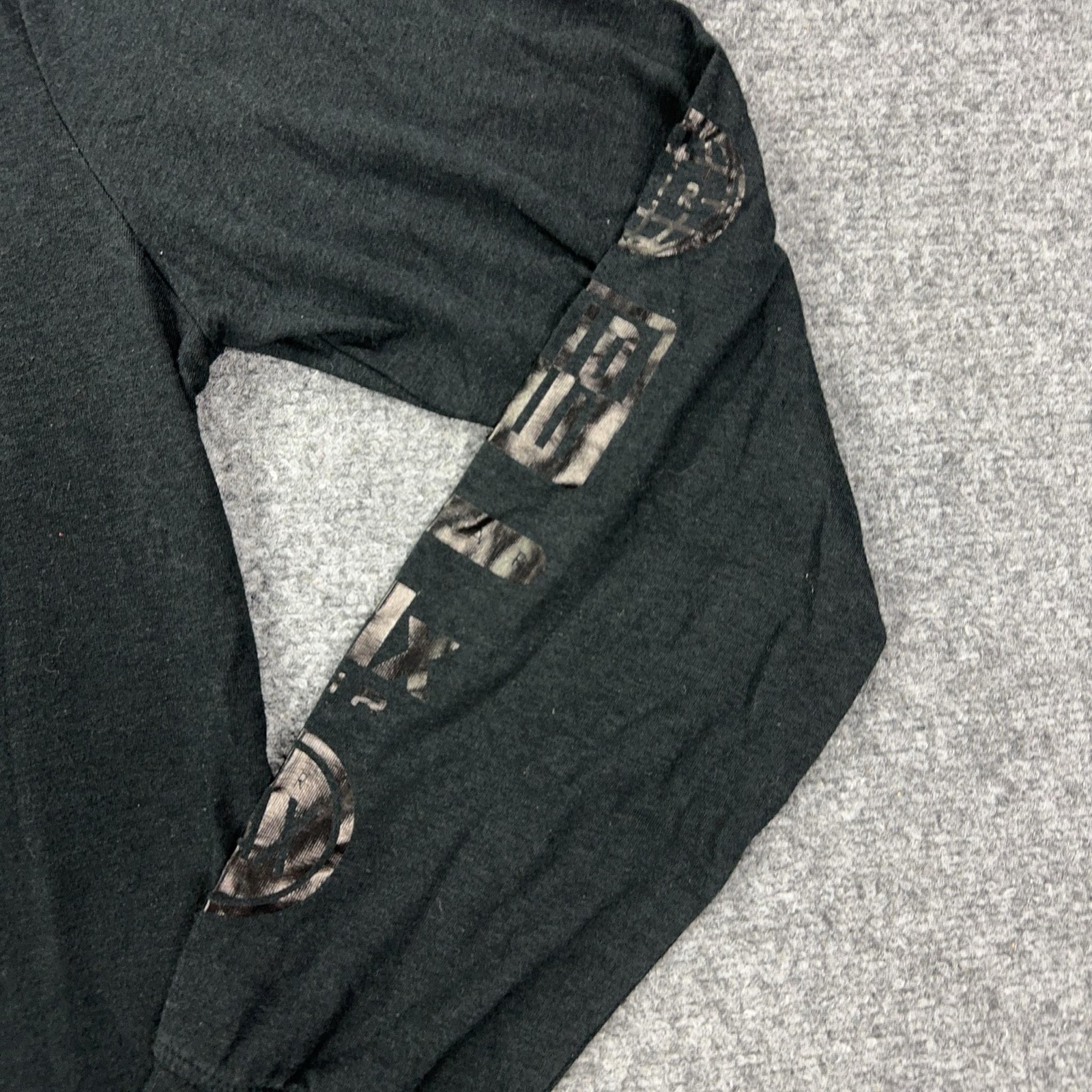 Nike Shirt Mens Large Black Air Logo Graphic Long Sleeve The Nike Tee Tagless