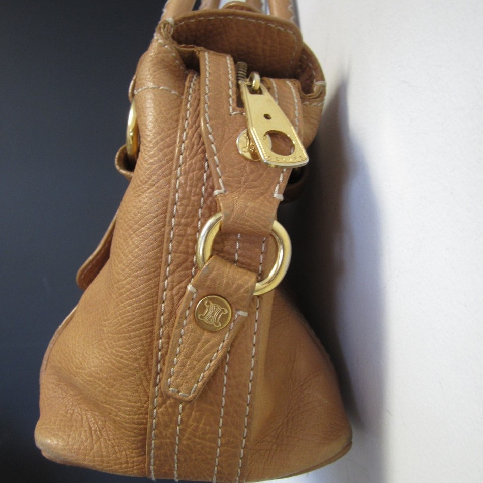 CELINE STUNNING LUGGAGE TAN LEATHER SATCHEL W/ FRONT POCKET