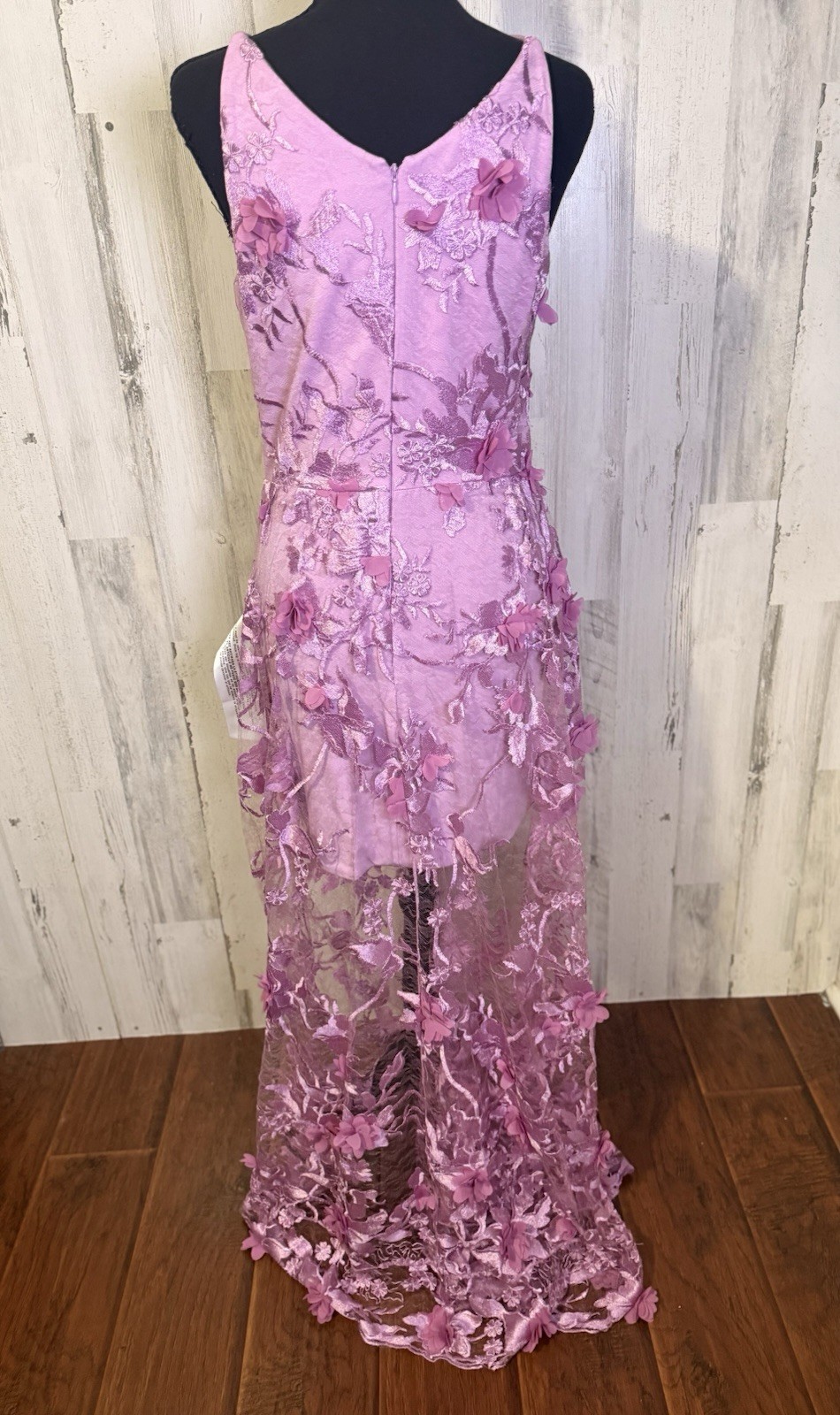 Dress The Population Lavender 3D Floral Lace V-Neck Strappy Long Gown M