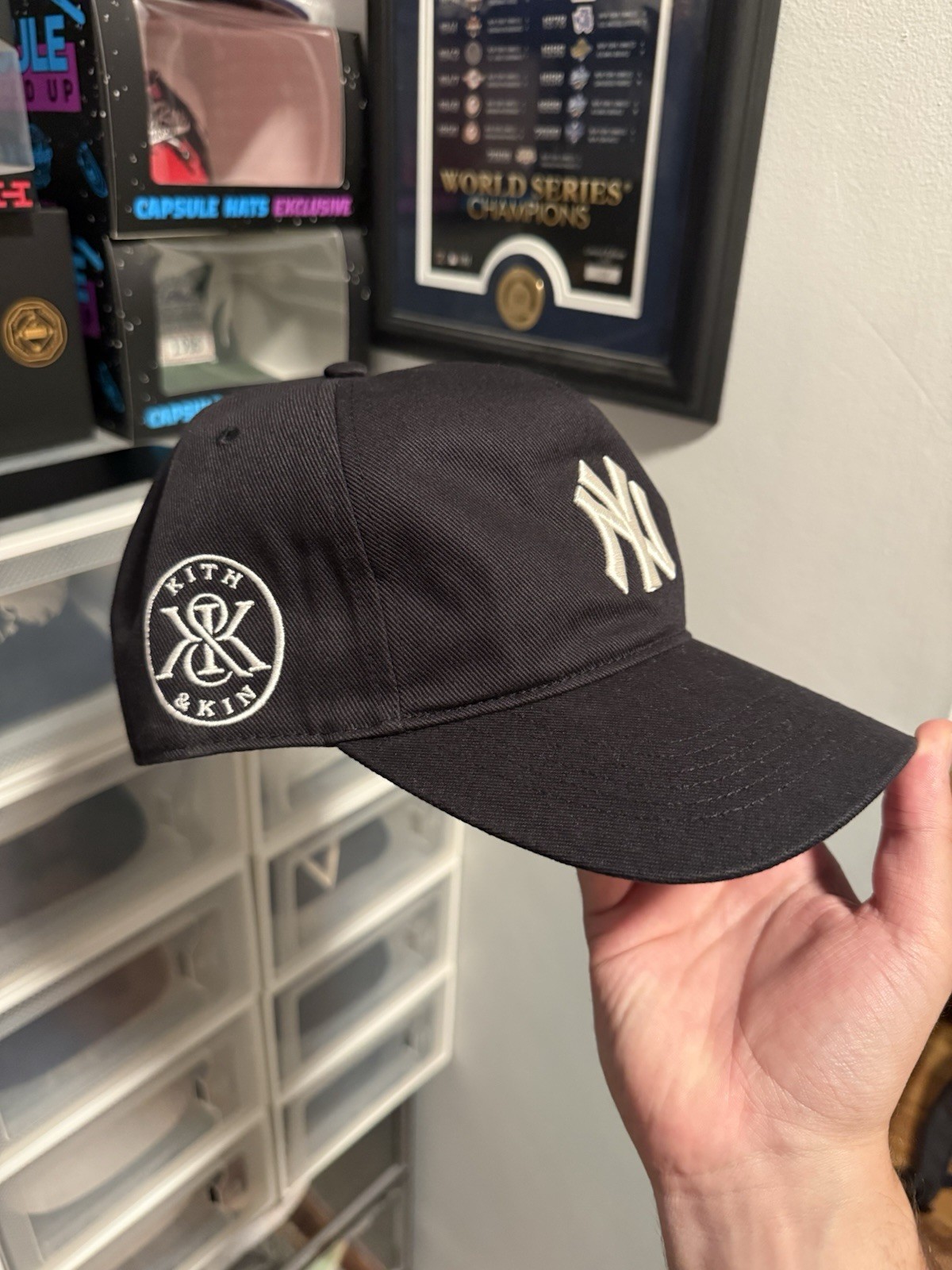 Kith x 47 Brand New York Yankees NY To The World Hitch SnapBack