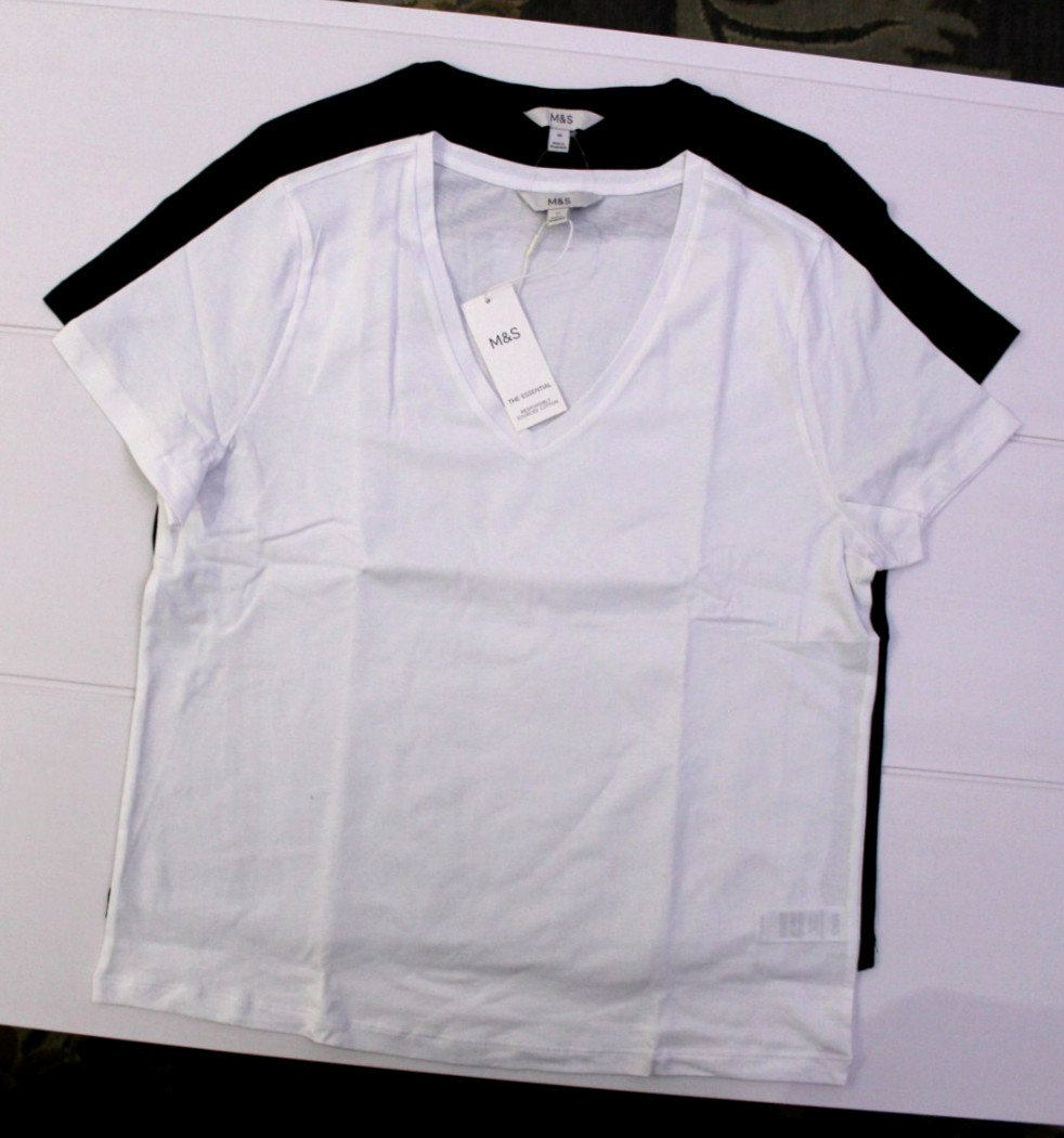 M & S Ladies 2 Pack Short Sleeve V Neck Tops T-Shirt ~ Black/White ~ Size 14
