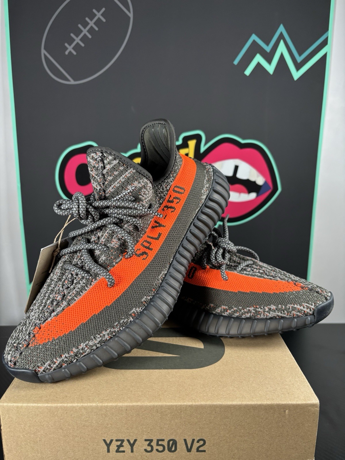 Adidas Yeezy Boost 350 V2 Carbon Beluga HQ7045 Size 8