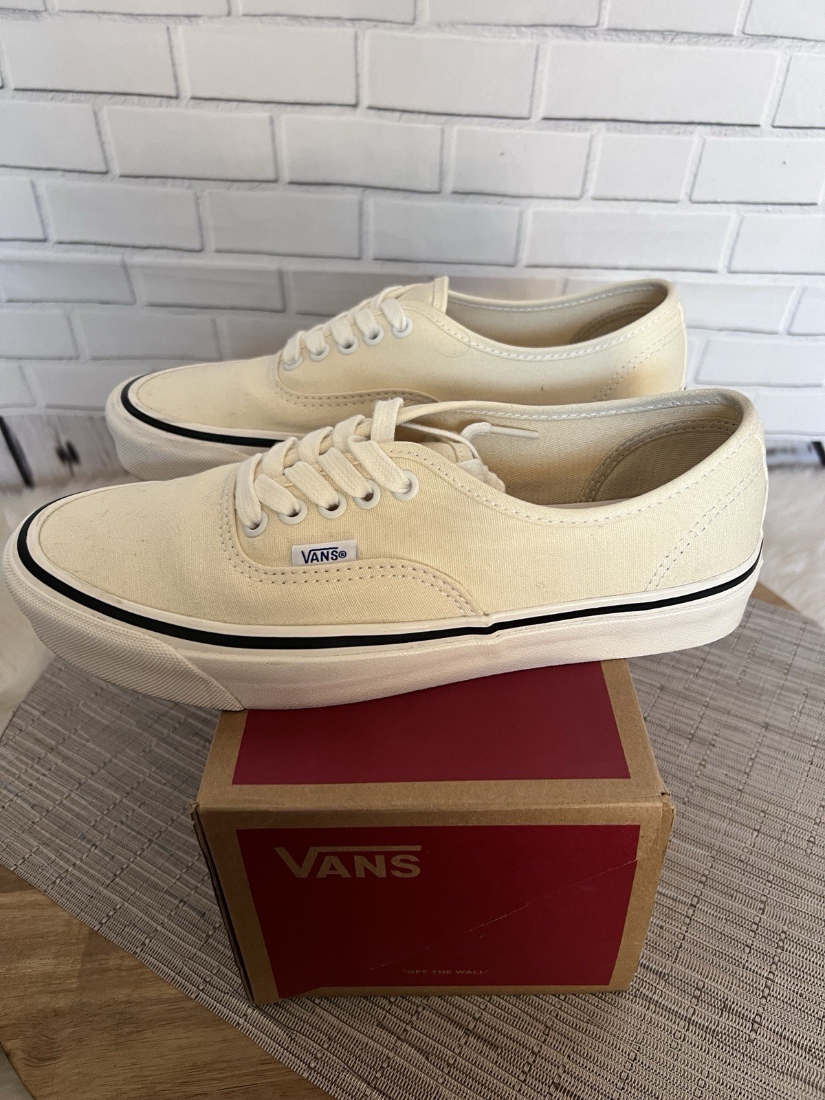 VANS Authentic 44 DX Anaheim Factory Classic White Canvas Mens 8 Womens 9.5 2020