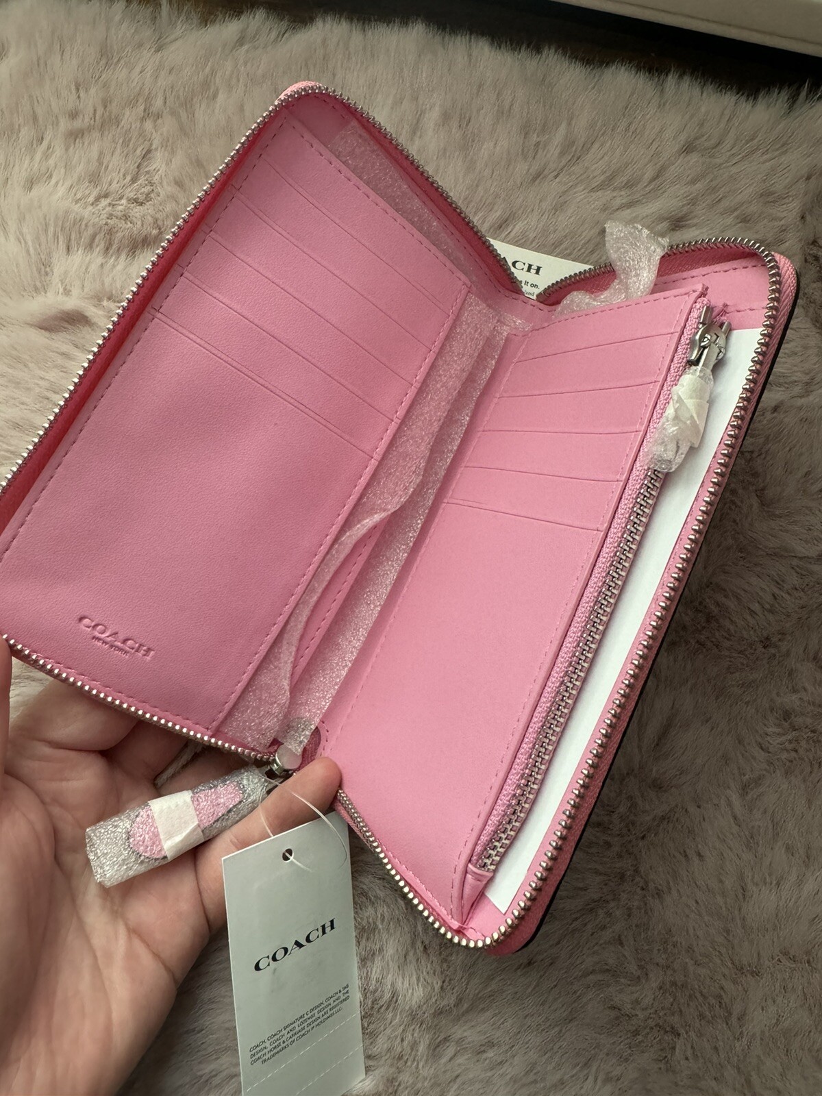 Coach Essential Medium Zip Around Wallet CR546 IN Silver/Vivid Pink