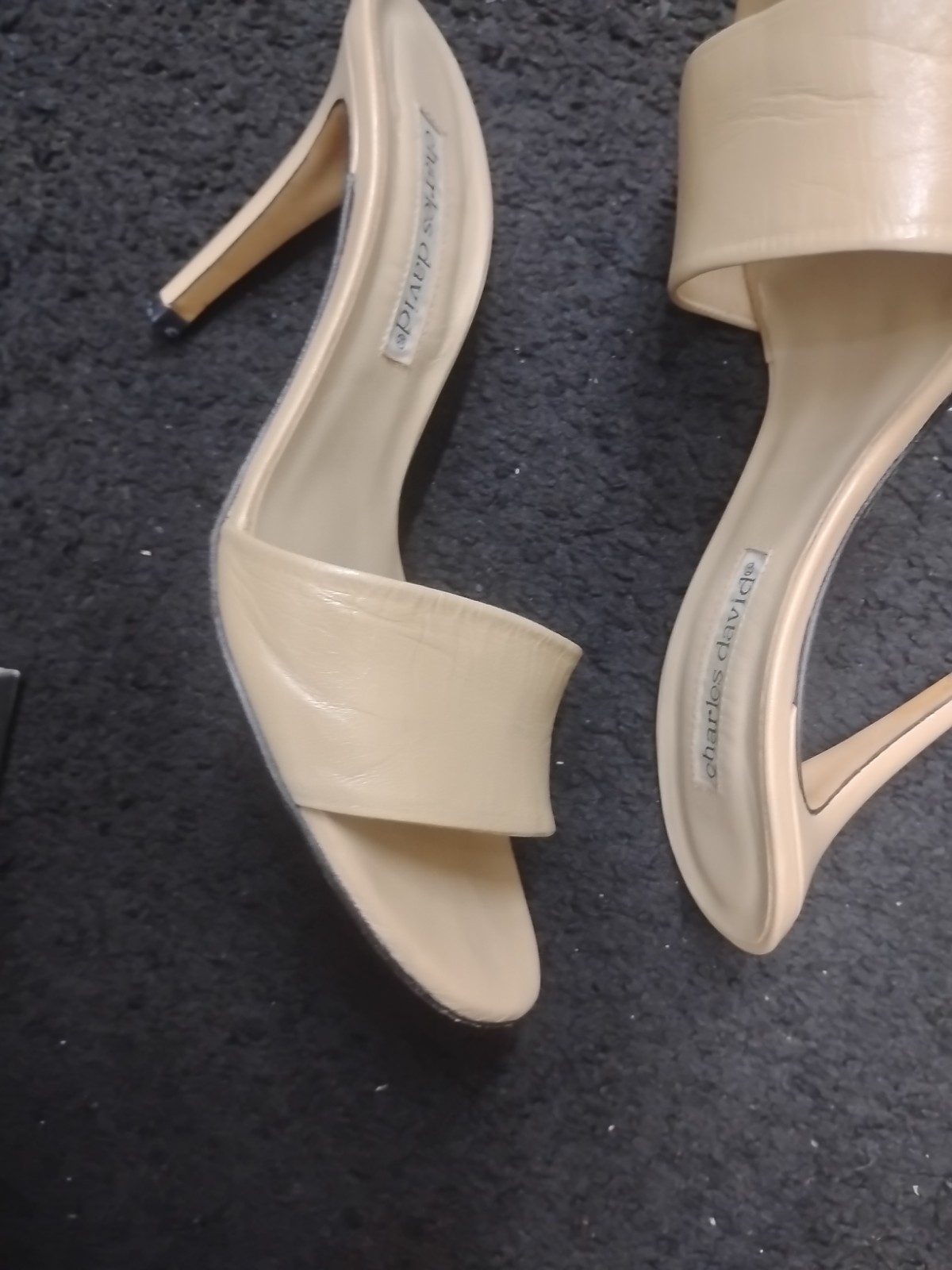charles david mules size 7