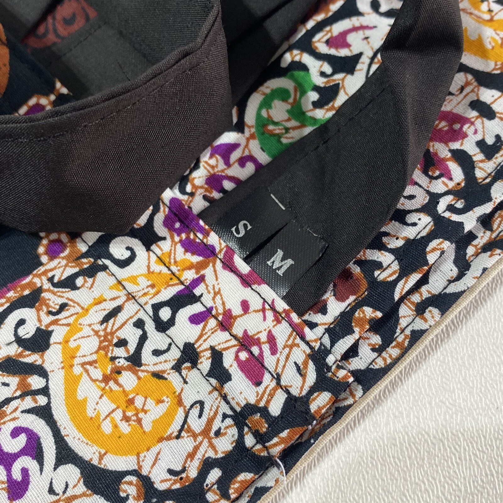 NEW – Traditional Bengkung Postpartum Belly Bind – Batik Cloth – S/M 6-10