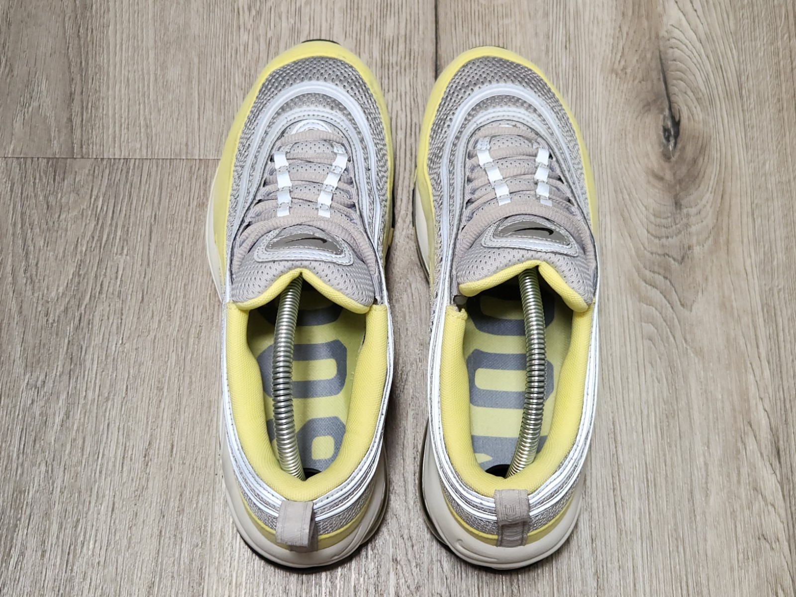 Nike Air Max 97 Premium Metallic Silver Electric Yellow Womens Shoes Size 9.5