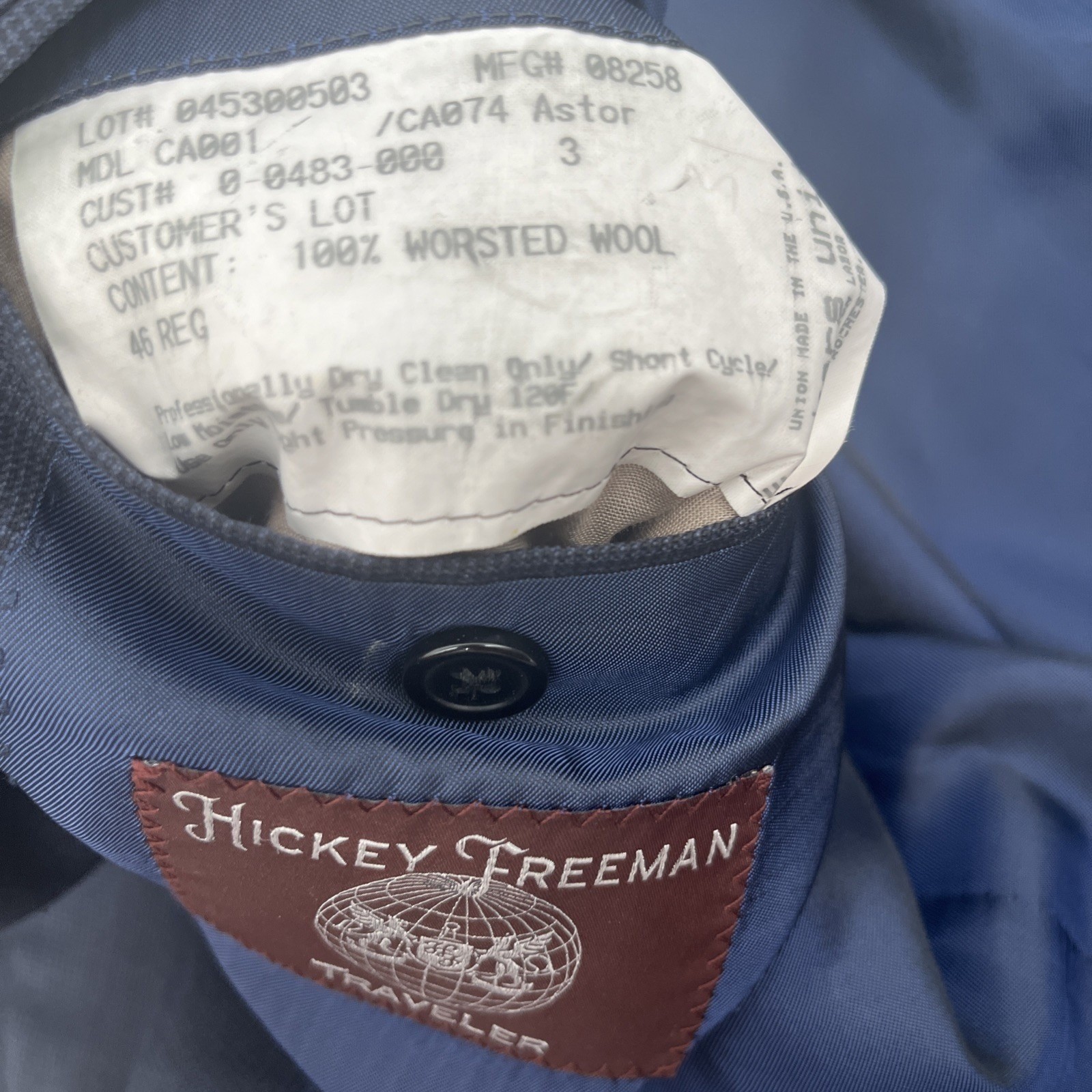 Hickey Freeman Traveler 2 PC Suit Mens 46R 38×31 Solid Navy Blue Soft Light Wool