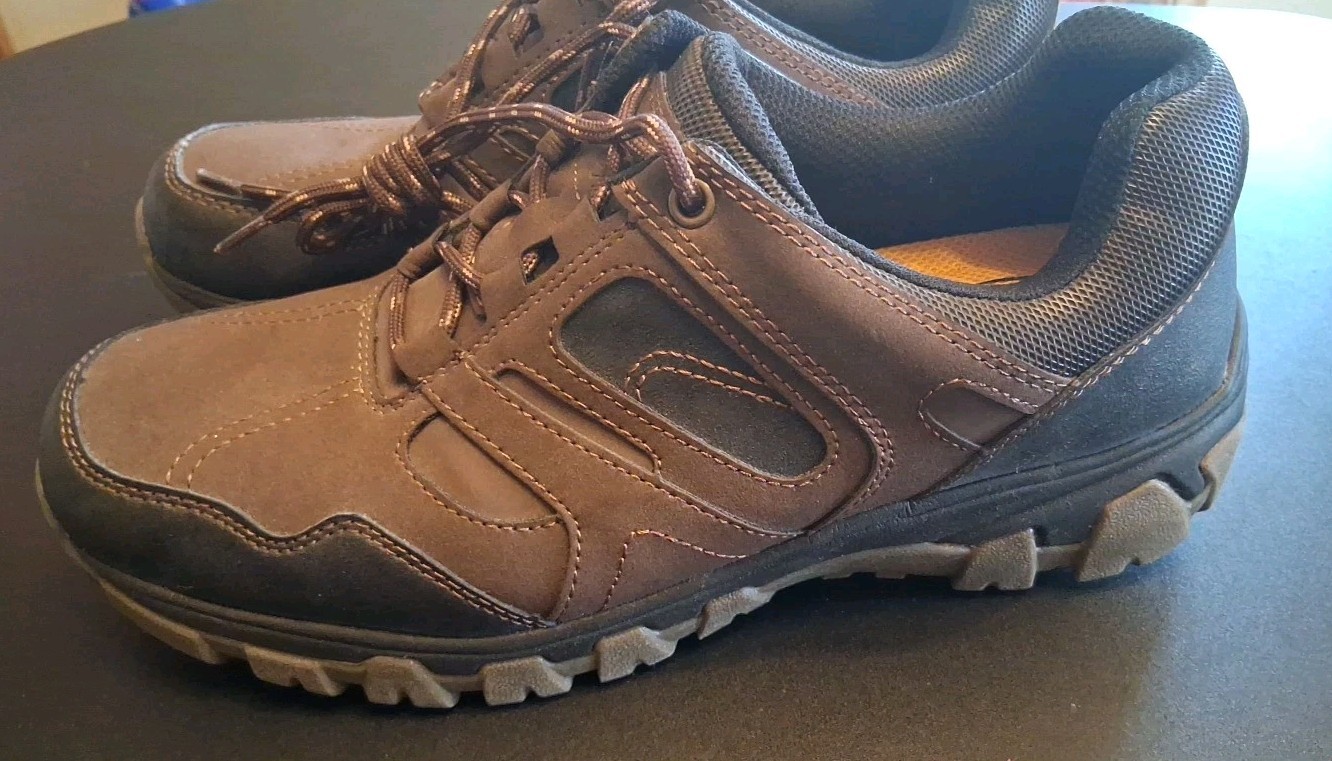 Earth Spirit Cold Creek Rugged Gelron Cushion Arch Support Men’s Shoe Size 9