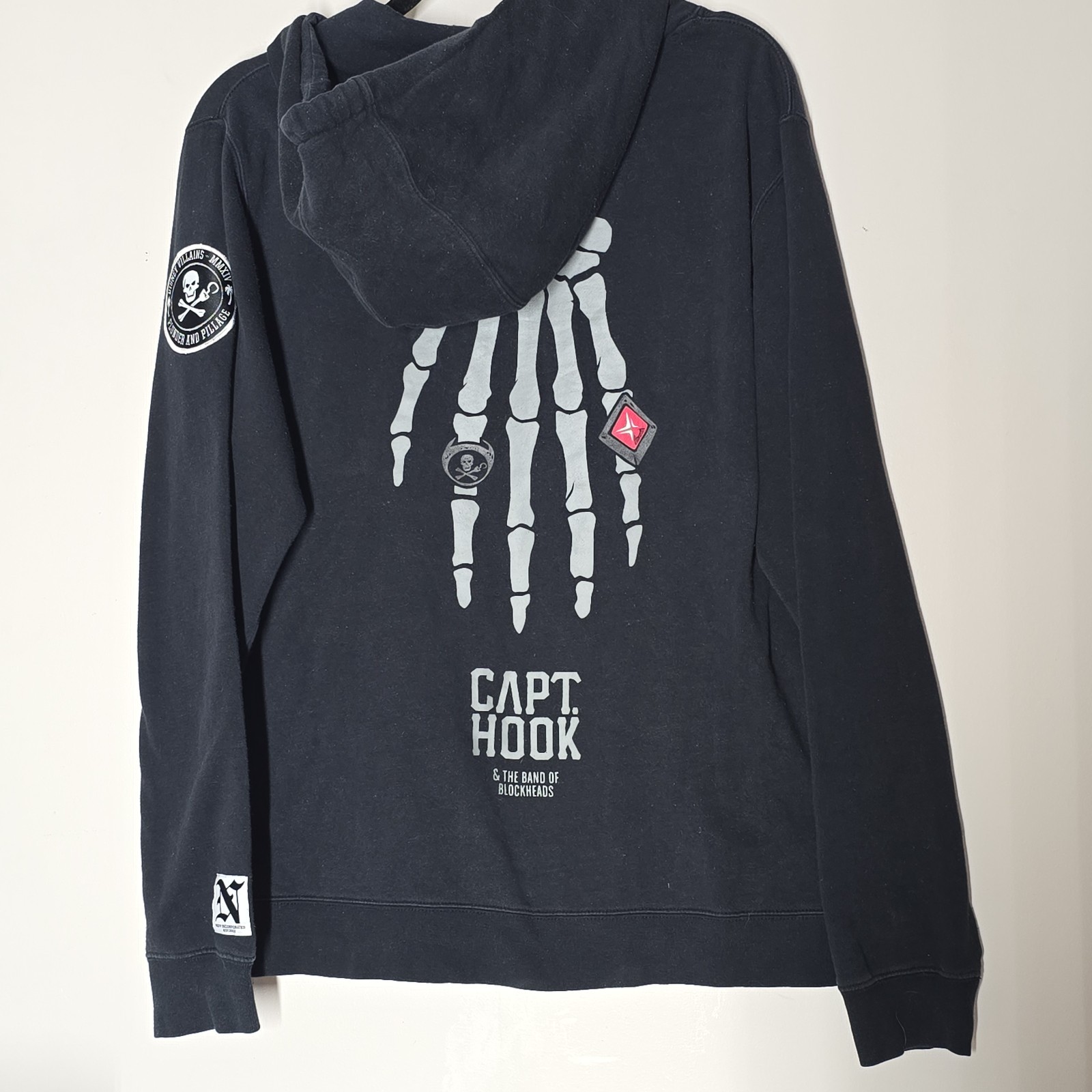 Disney × NEFF Villains Captain Hook The World Is Yours Hoodie Long Sleeve Size S