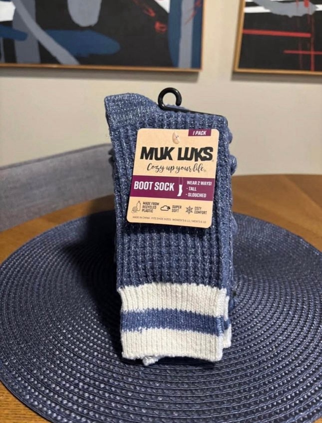 Muk Luks women’s Boot Socks Size 6-11