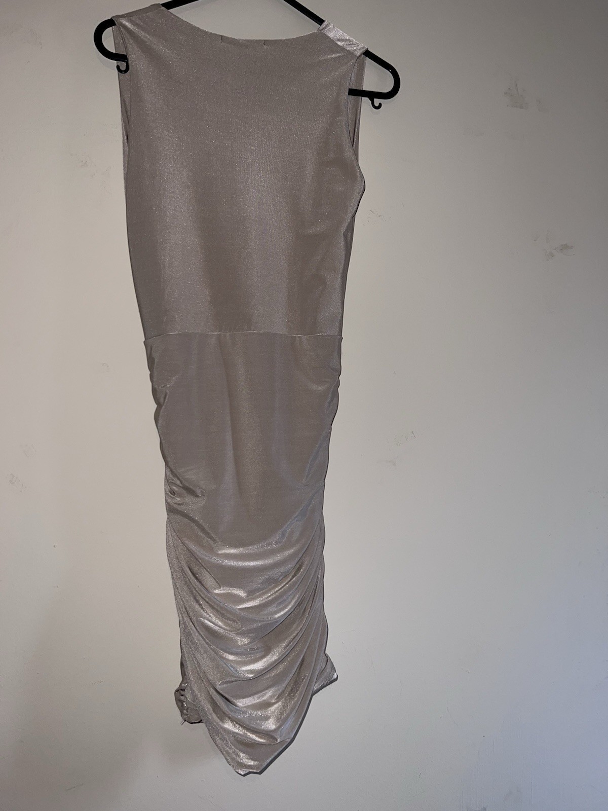 Quiz Beige/Champagne Ruched Plunge Neckline Draped Waist Dress Stretch Size 10