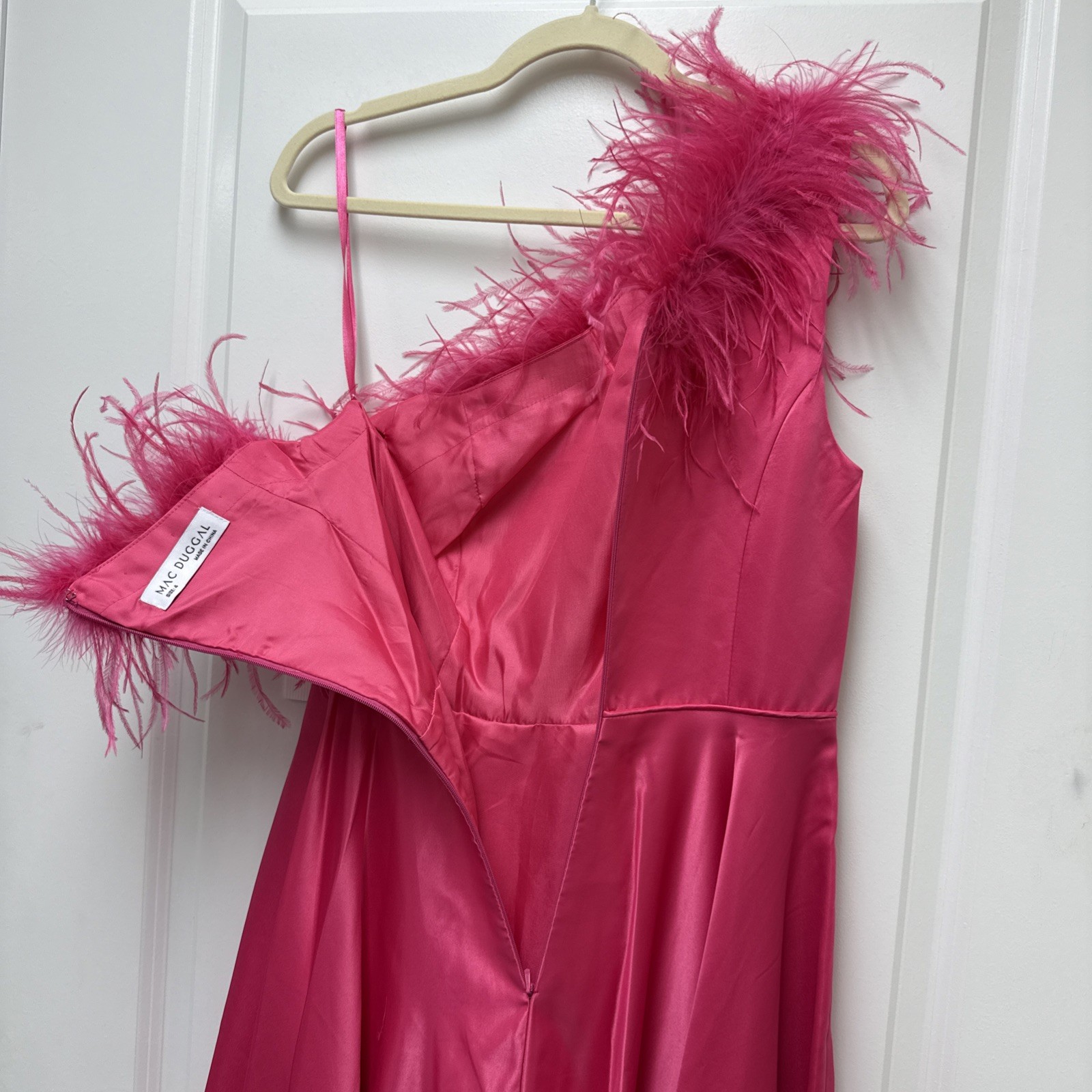 Mac Duggal Size 4 Pink 11684 One Shoulder A-Line Maxi Gown Feather Prom Dress