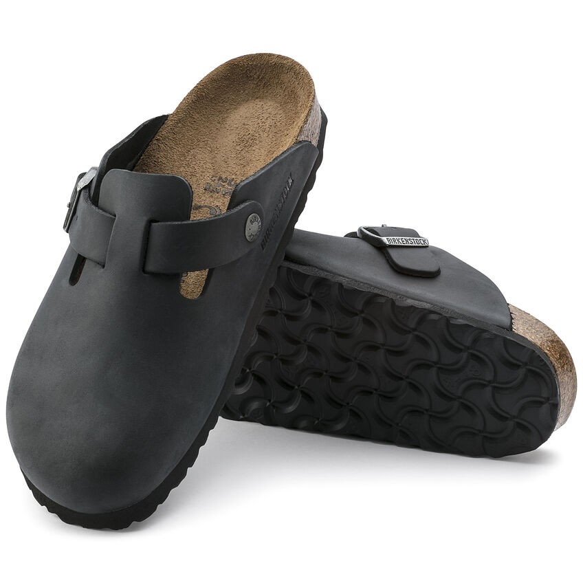 BIRKENSTOCK BOSTON BLACK MEDIUM/NARROW WIDTH CLOGS SABOT OILED LEATHER