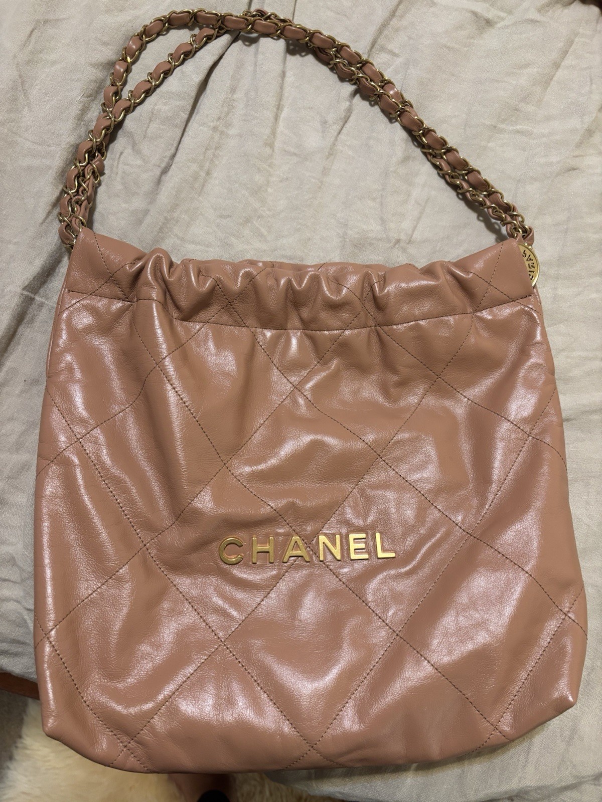 Chanel 22 Handbag Medium In Brown Retail $6400