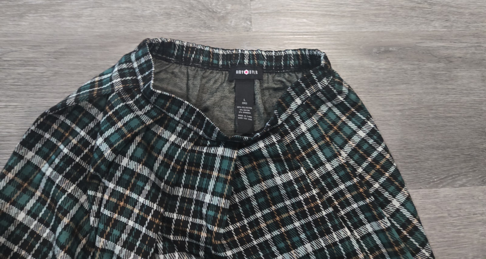 amy byer skirt SIZE 14. Girls