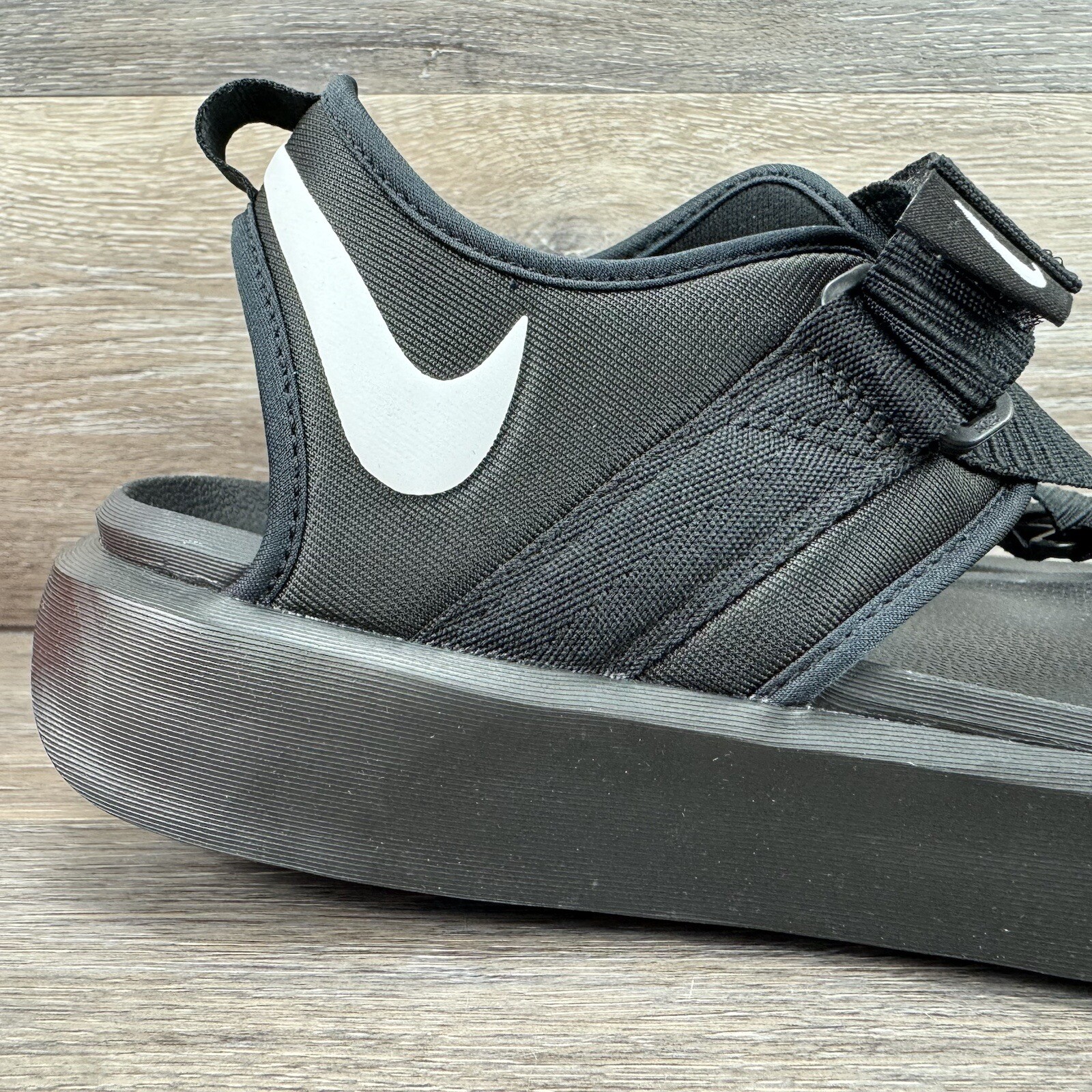 Nike Vista Mens Size 13 Sandals Black White Hook and Loop Strap DJ6606-001
