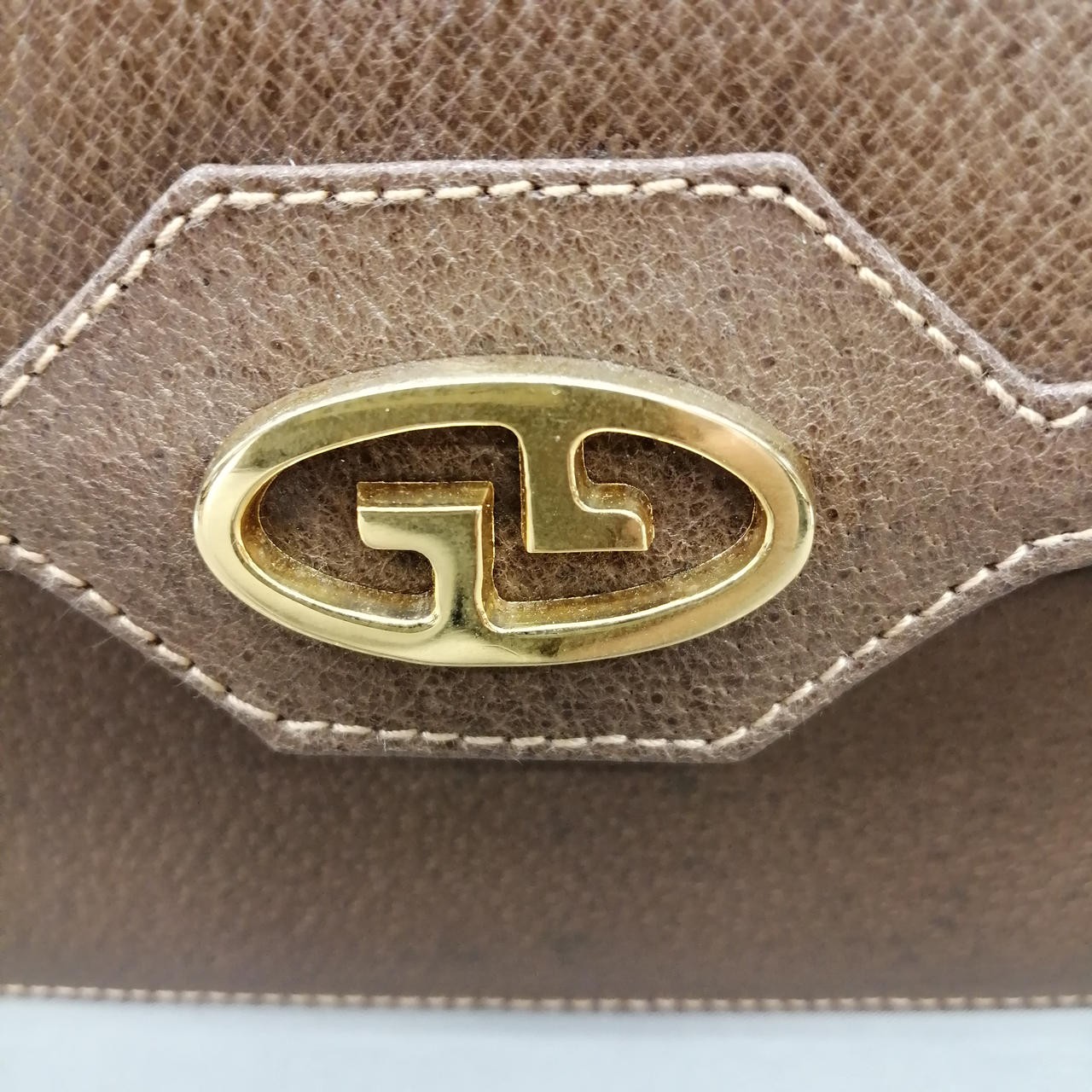 GUCCI Interlocking G Chain Shoulder Bag 9.8 inches