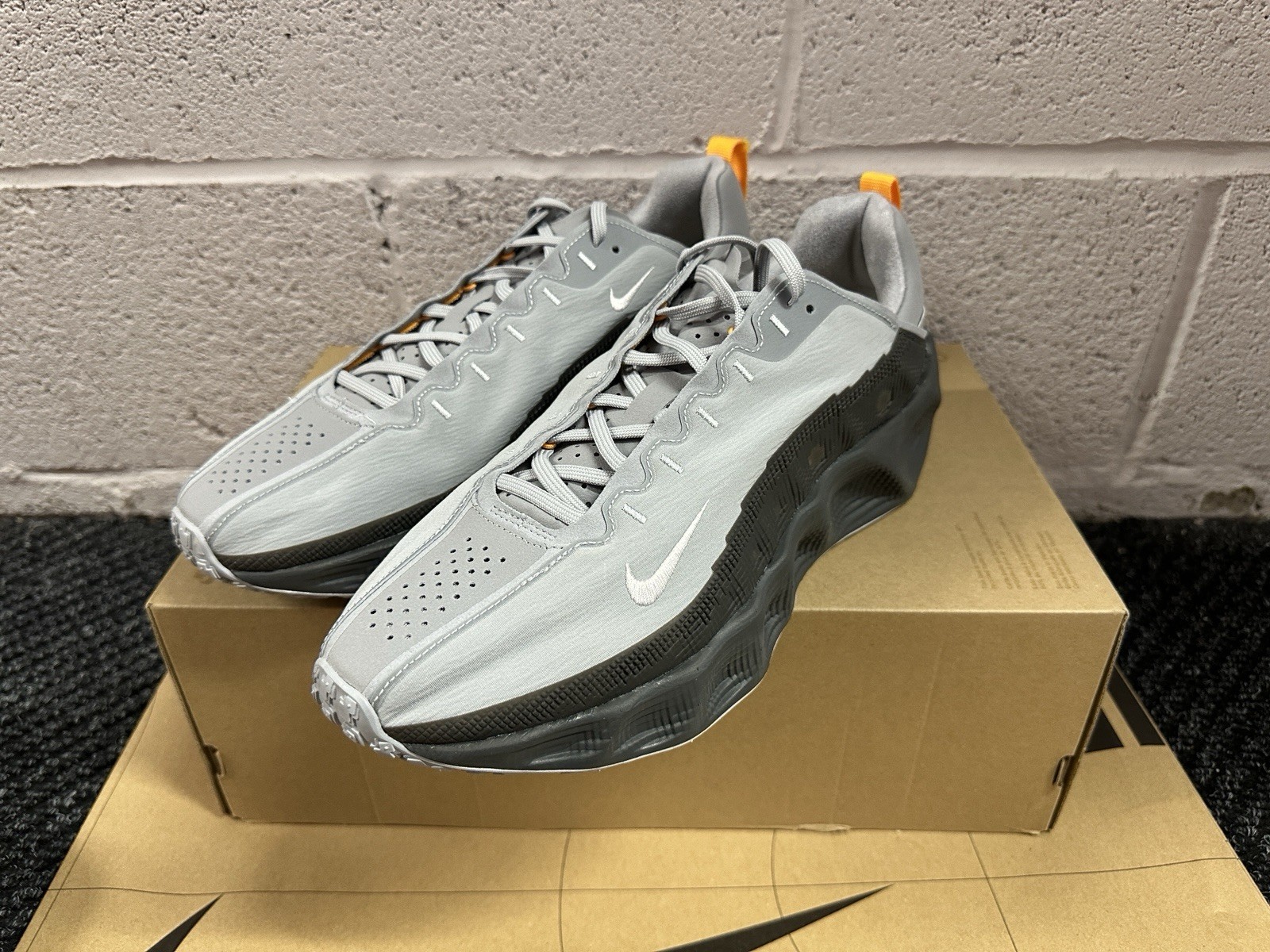 Size 11.5 – Nike Ava Rover Wolf Grey Vast Grey Sneakers Running DX4215-004