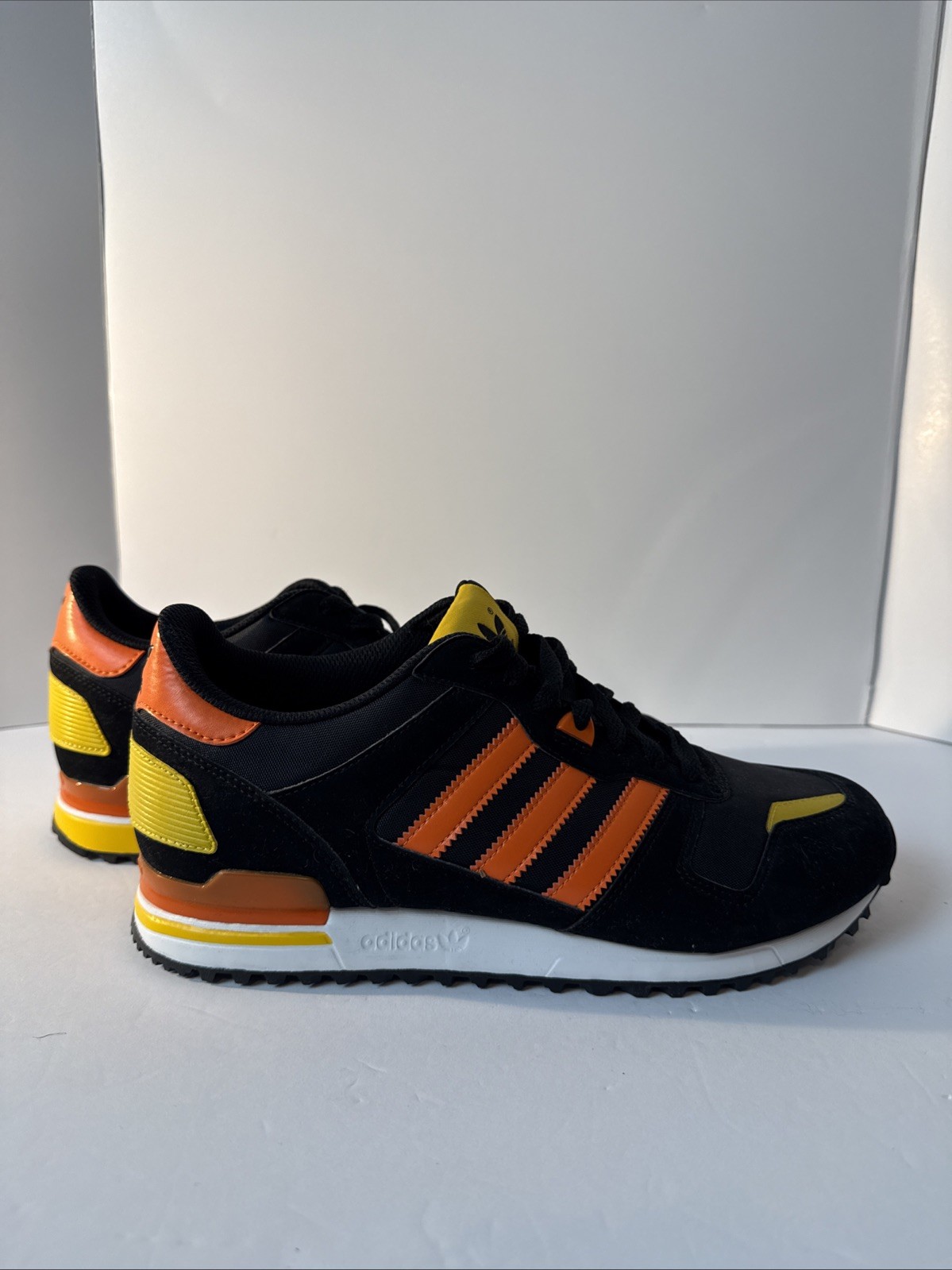 Adidas ZX 700 Black Orange Yellow 3-Stripe Retro Running Shoes Mens 9 G96512
