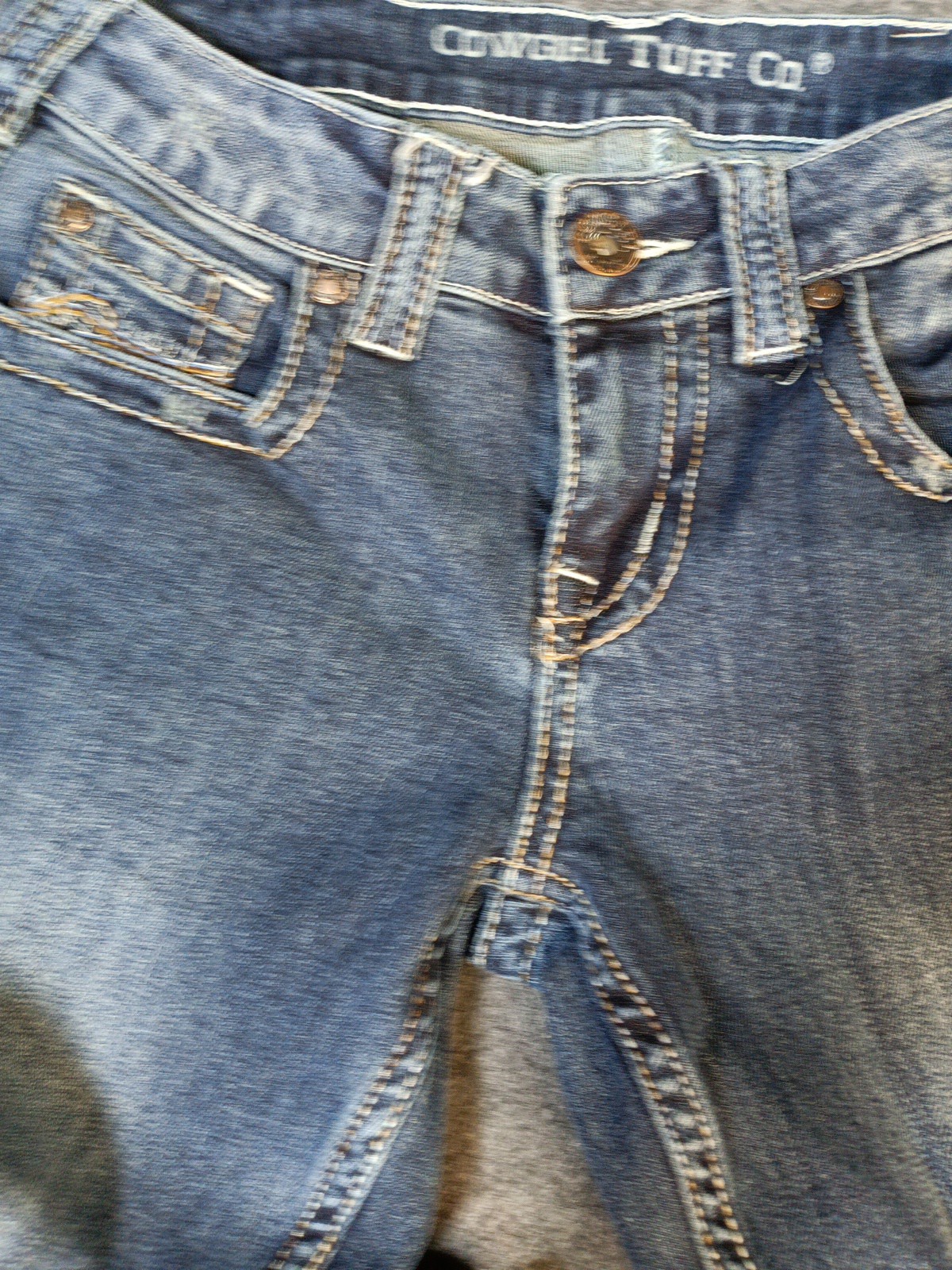 Cowgirl Tuff Co. Women’s Bootcut Blue Denim Jeans – Size 28×32