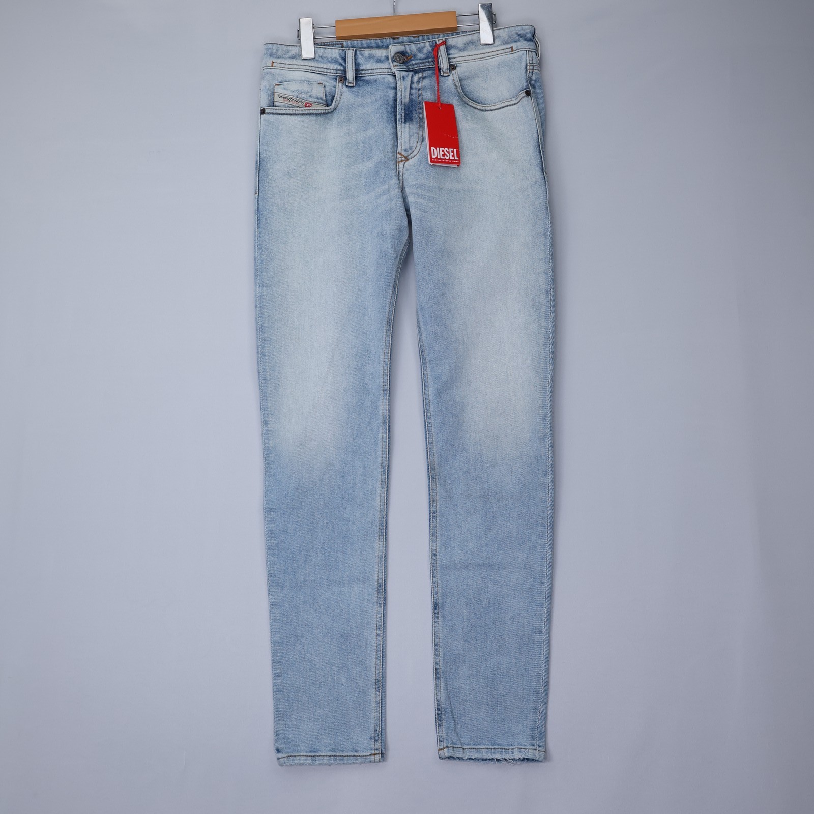 Diesel Mens Jeans 1979 Sleenker Trousers Skinny Leg Low Rise Light Blue Size NWT