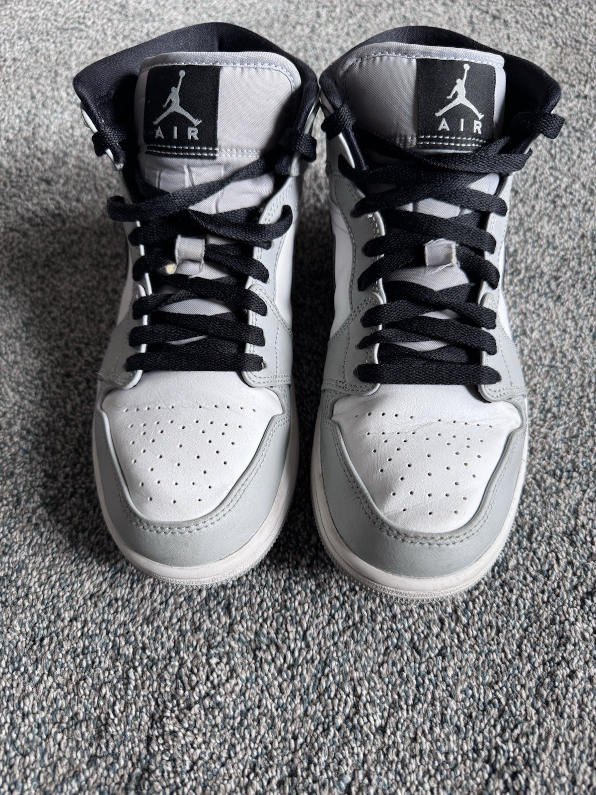 Jordan Air Jordan 1 Mid Top Lace-Up Sneaker Smoke Grey 2020 554724-092