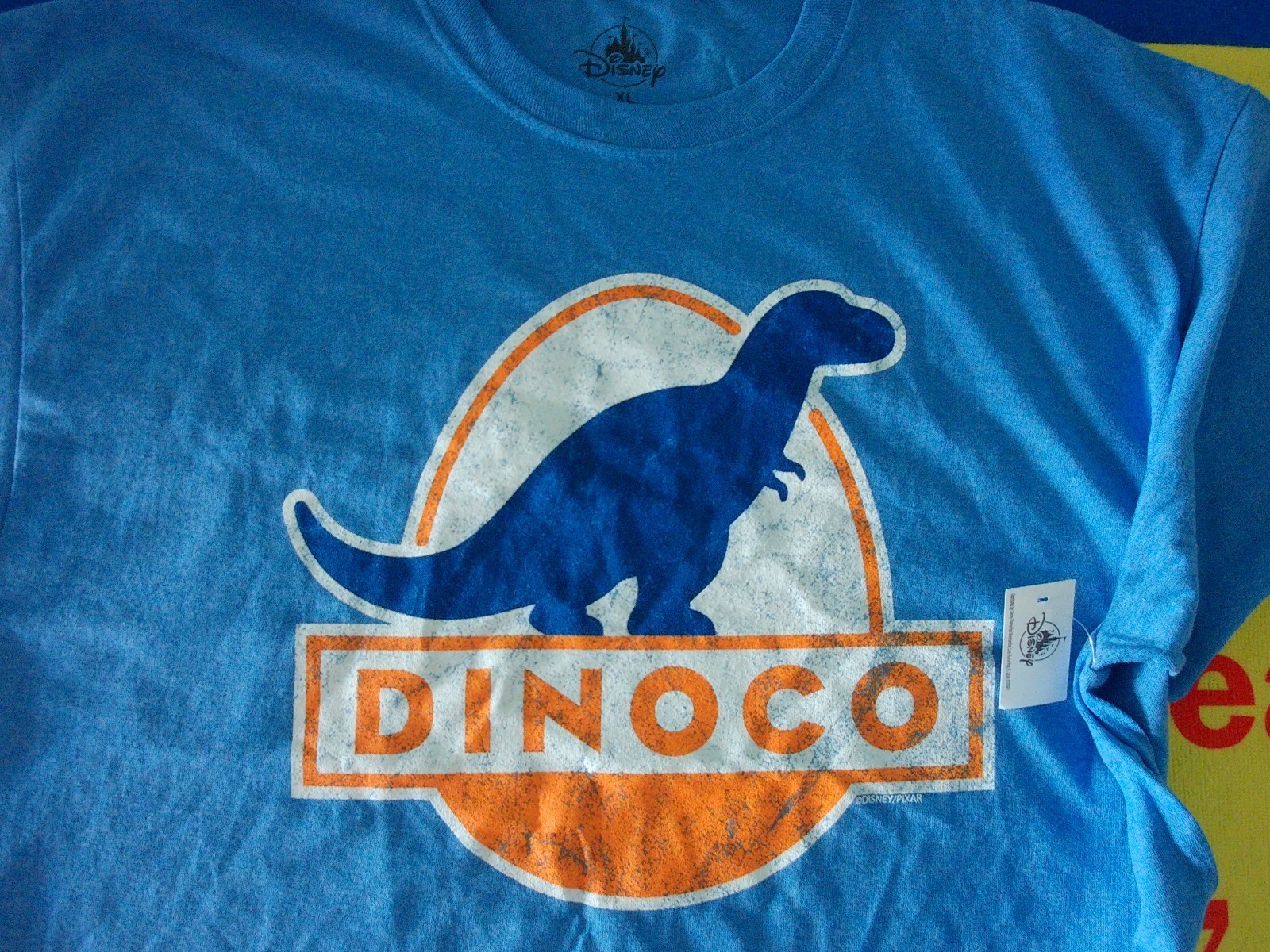 DINOCO DISNEY PIXAR logo T Shirt Men’s XL New animated Cars PISTON CUP RACING