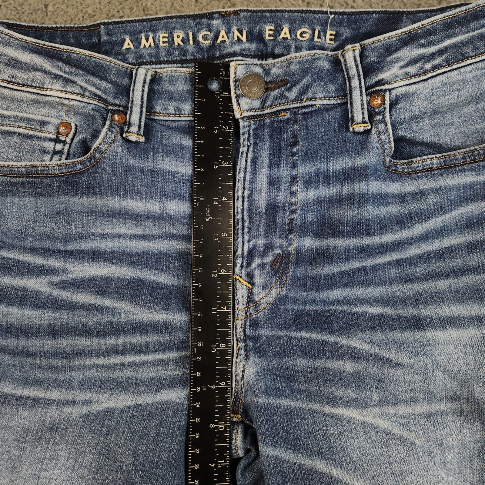 American Eagle Slim Straight Jeans Mens W32 L36 AirFlex Stretch Whiskered AE