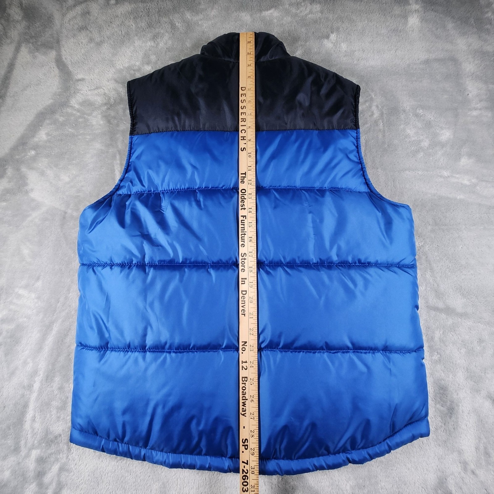 Outdoor Life Puffer Vest Large Blue Color Block Outdoor Hiking Active Cabin Work