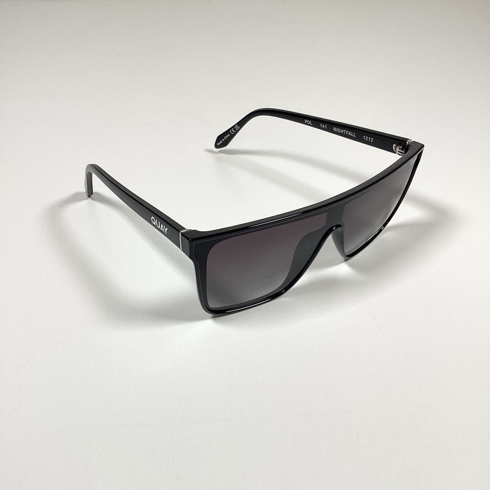 Quay Australia POLARIZED NIGHTFALL Split Sunglasses – BRANDE NEW W/ CASE!