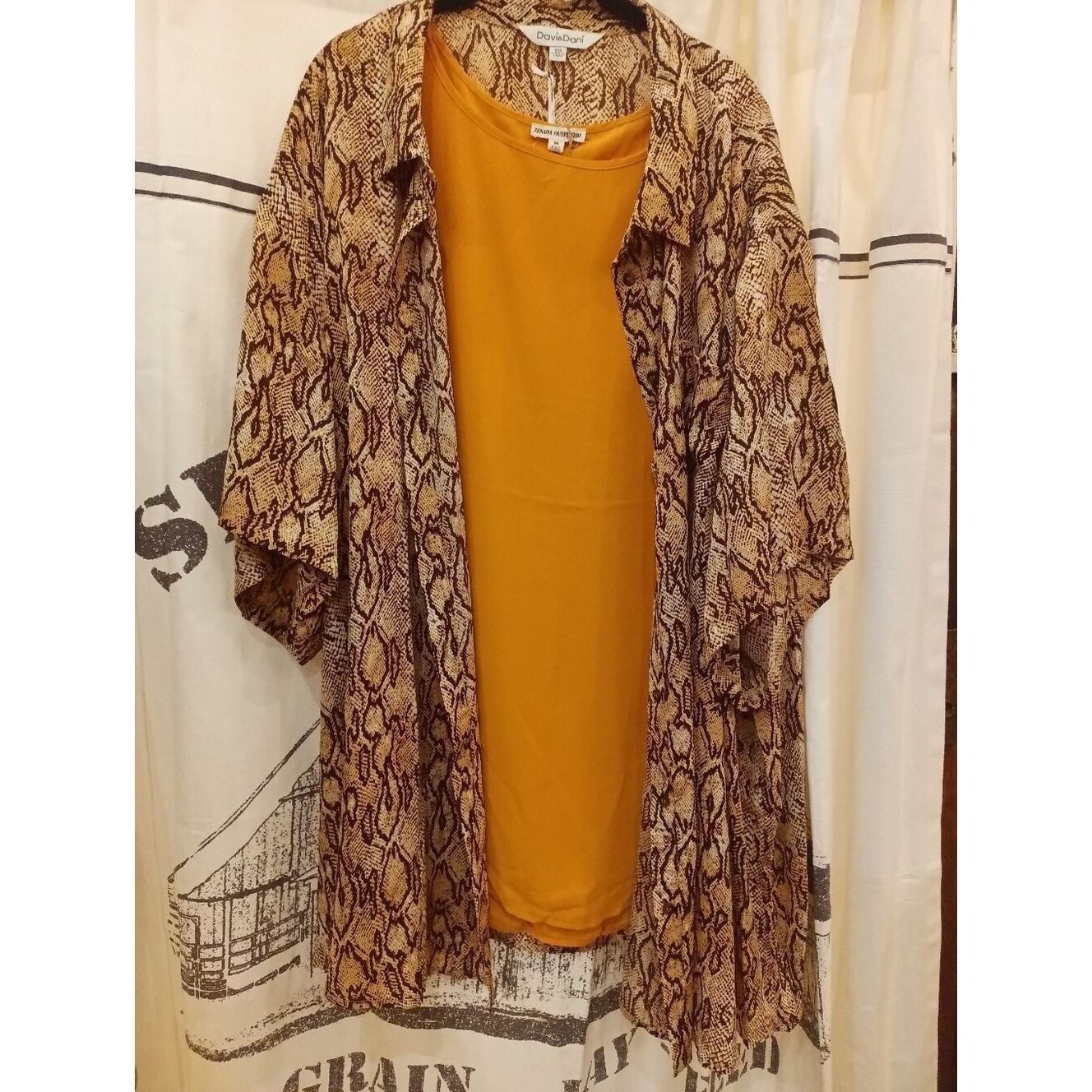 Bundle Davi & Dani, Zenana Outfitters Blouse & Kimono Size 3XL