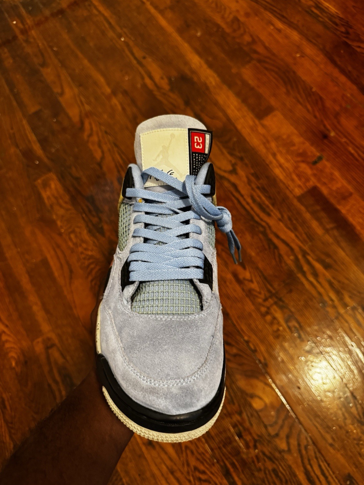 Air Jordan 4 Retro UNC