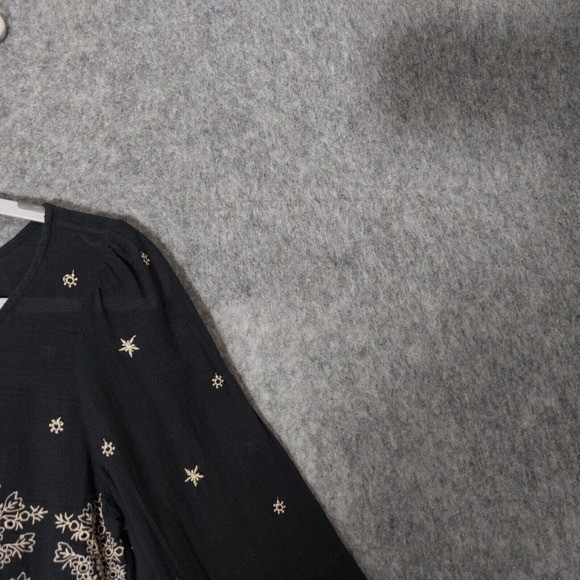 American Eagle Tunic Top Women XS Black Boho Embroidered Peasant Festival Blouse