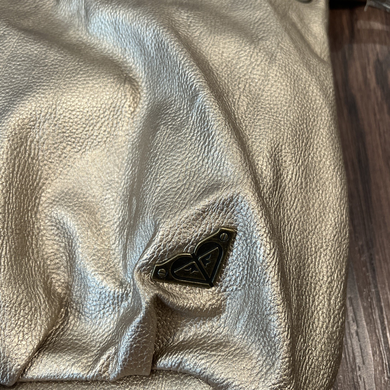 Roxy Handbag Handbag Purse Polyurethane 100% In Gold Snap