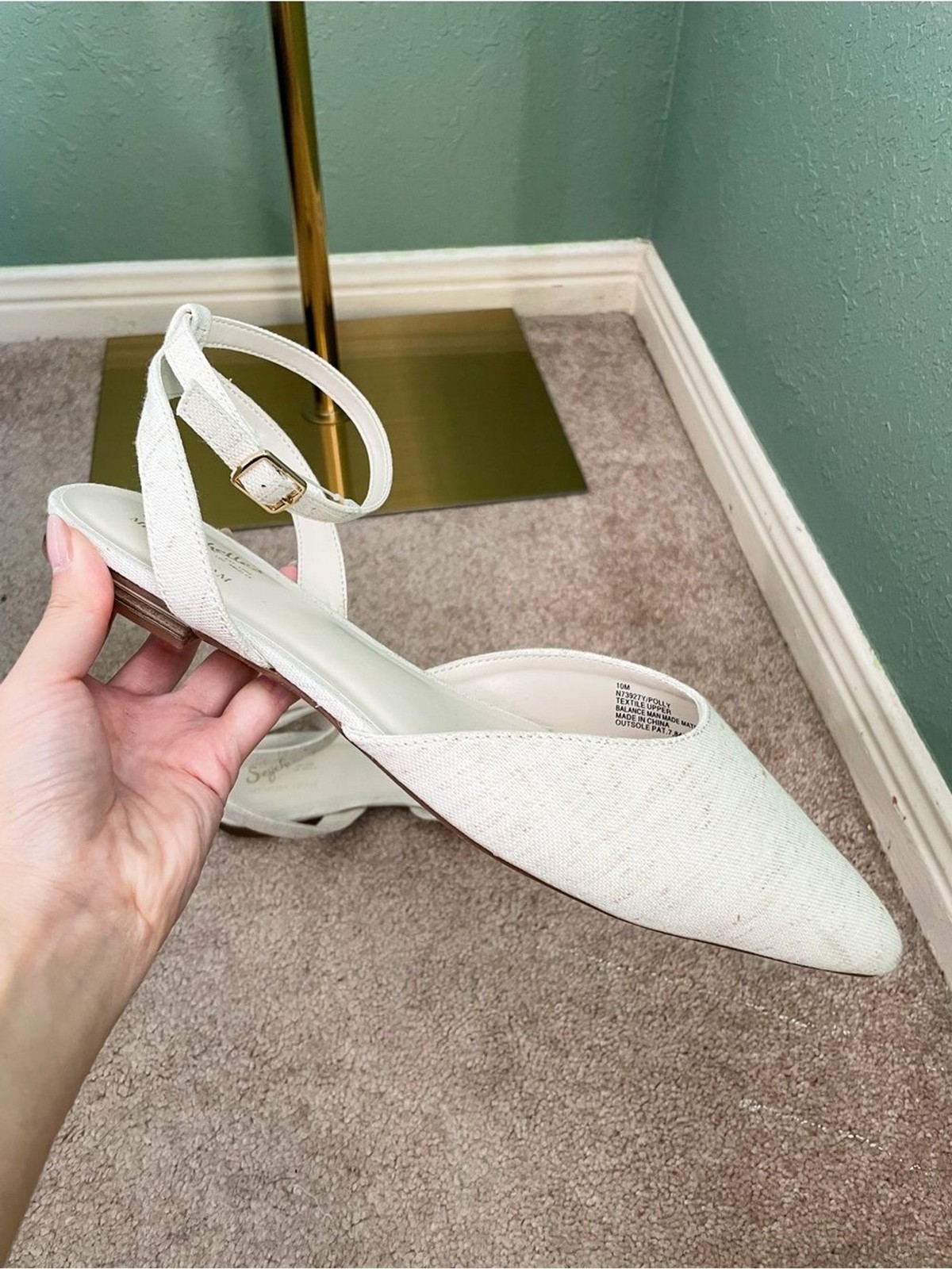 New Seychelles Memory Foam Footbed Pointed Toe Linen Strap Flats Size 10M Cream